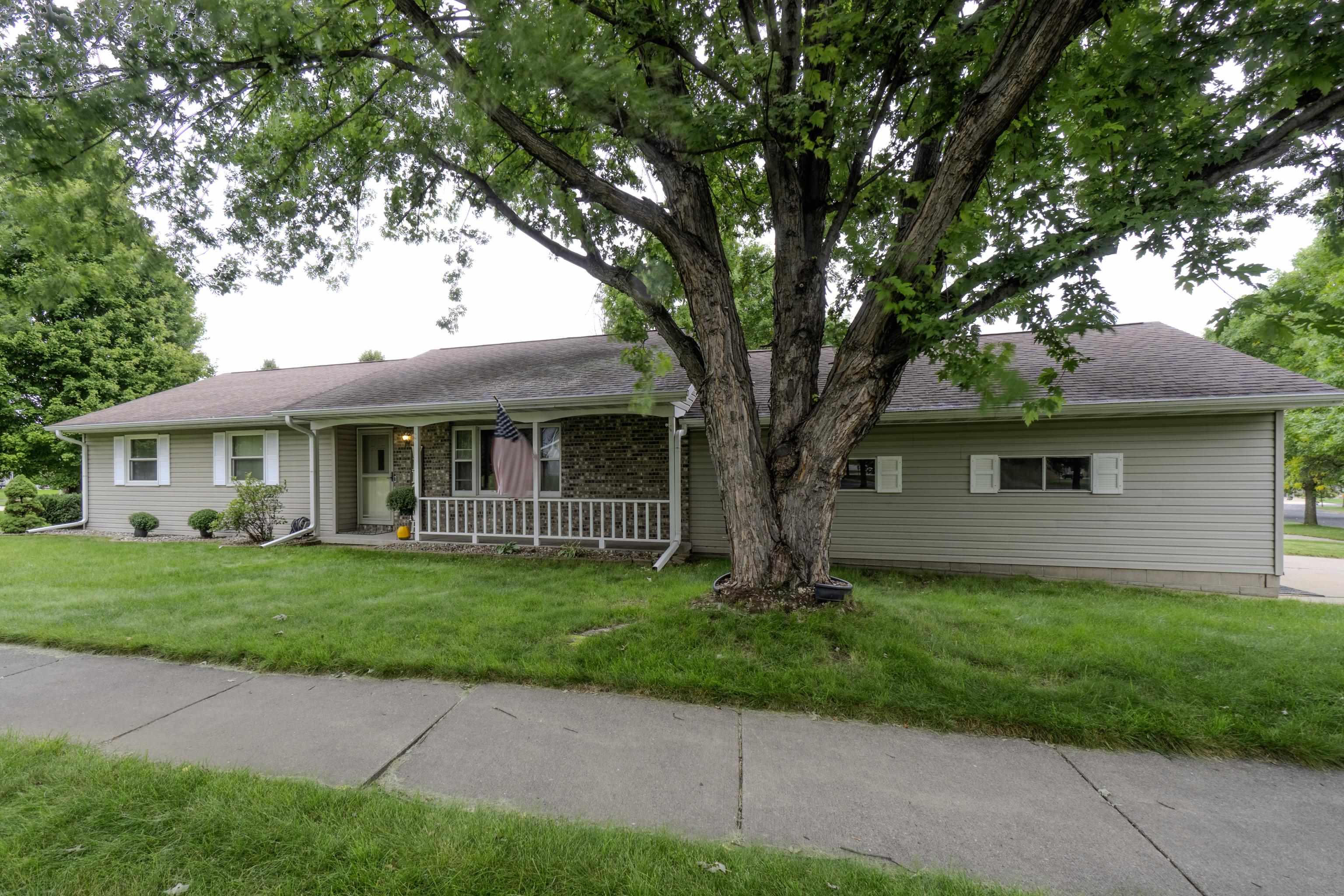 1308 QUAW STREET, Wausau, Wisconsin 54401, 4 Bedrooms Bedrooms, ,3 BathroomsBathrooms,Residential,For Sale,1308 QUAW STREET,22604678