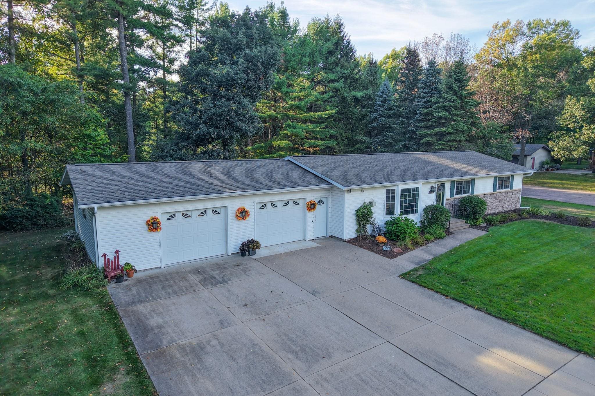 1510 25TH AVENUE SOUTH, Wisconsin Rapids, Wisconsin 54495, 4 Bedrooms Bedrooms, ,1 BathroomBathrooms,Residential,For Sale,1510 25TH AVENUE SOUTH,22604679