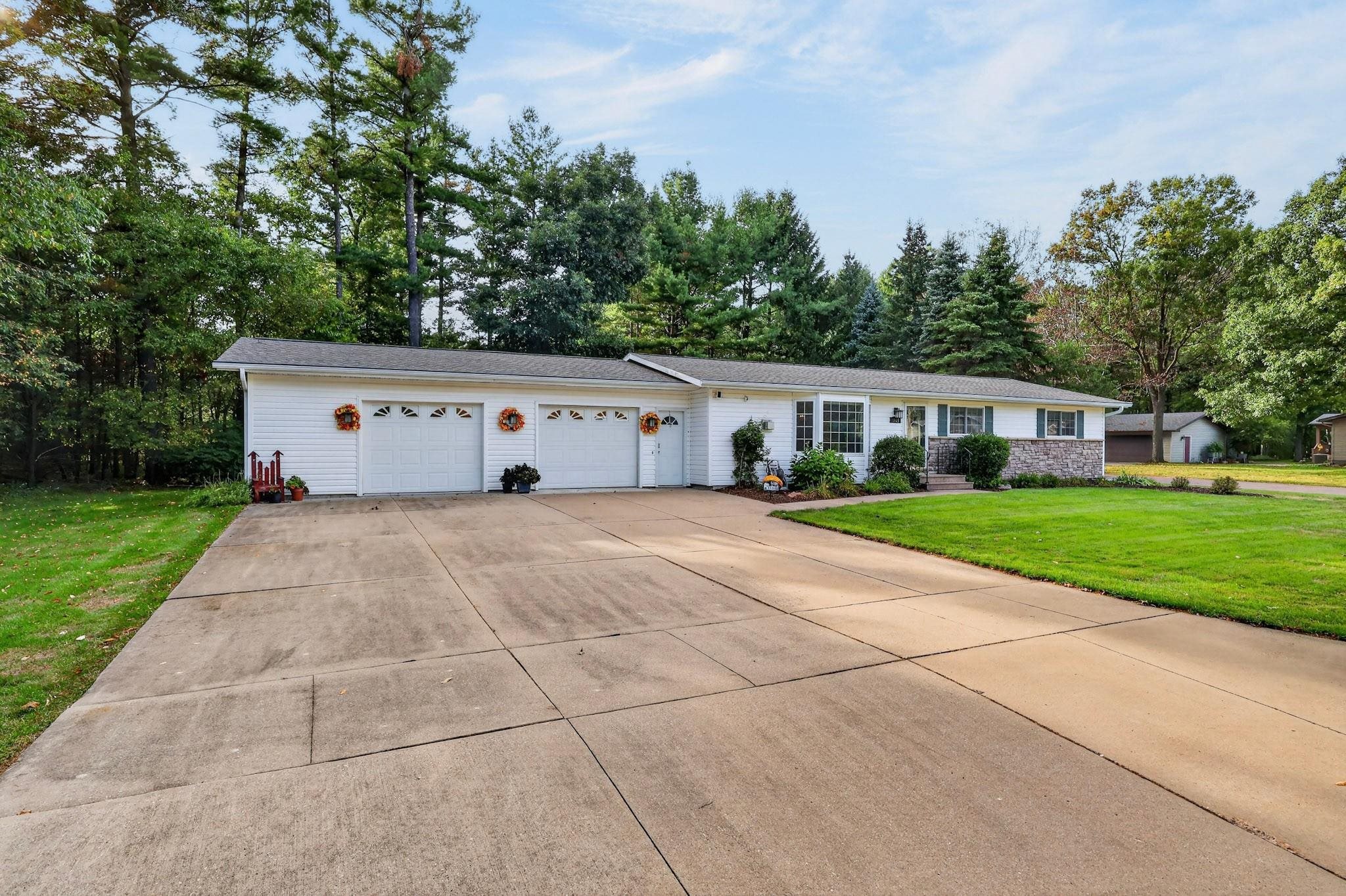 1510 25TH AVENUE SOUTH, Wisconsin Rapids, Wisconsin 54495, 4 Bedrooms Bedrooms, ,1 BathroomBathrooms,Residential,For Sale,1510 25TH AVENUE SOUTH,22604679