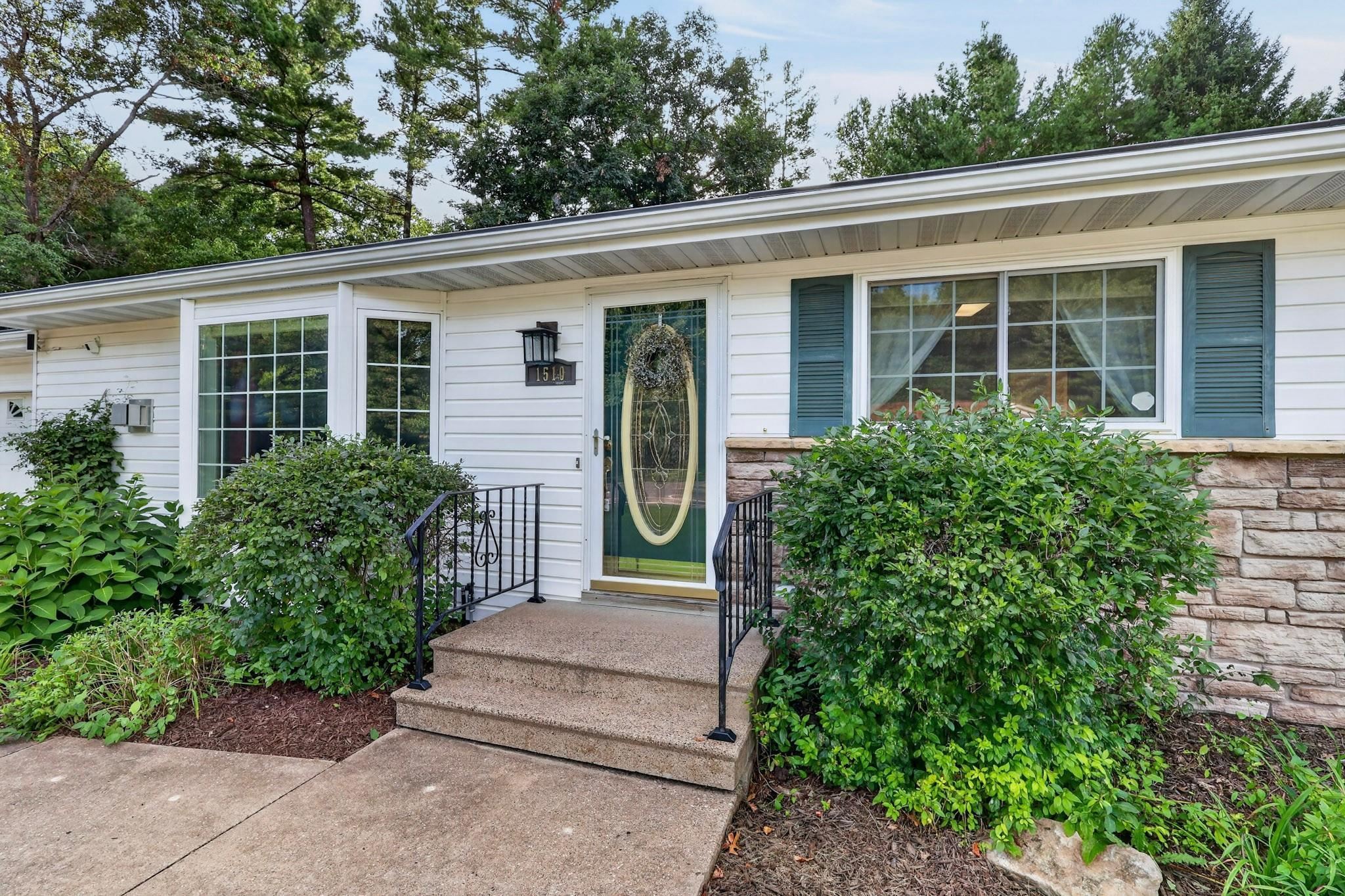 1510 25TH AVENUE SOUTH, Wisconsin Rapids, Wisconsin 54495, 4 Bedrooms Bedrooms, ,1 BathroomBathrooms,Residential,For Sale,1510 25TH AVENUE SOUTH,22604679