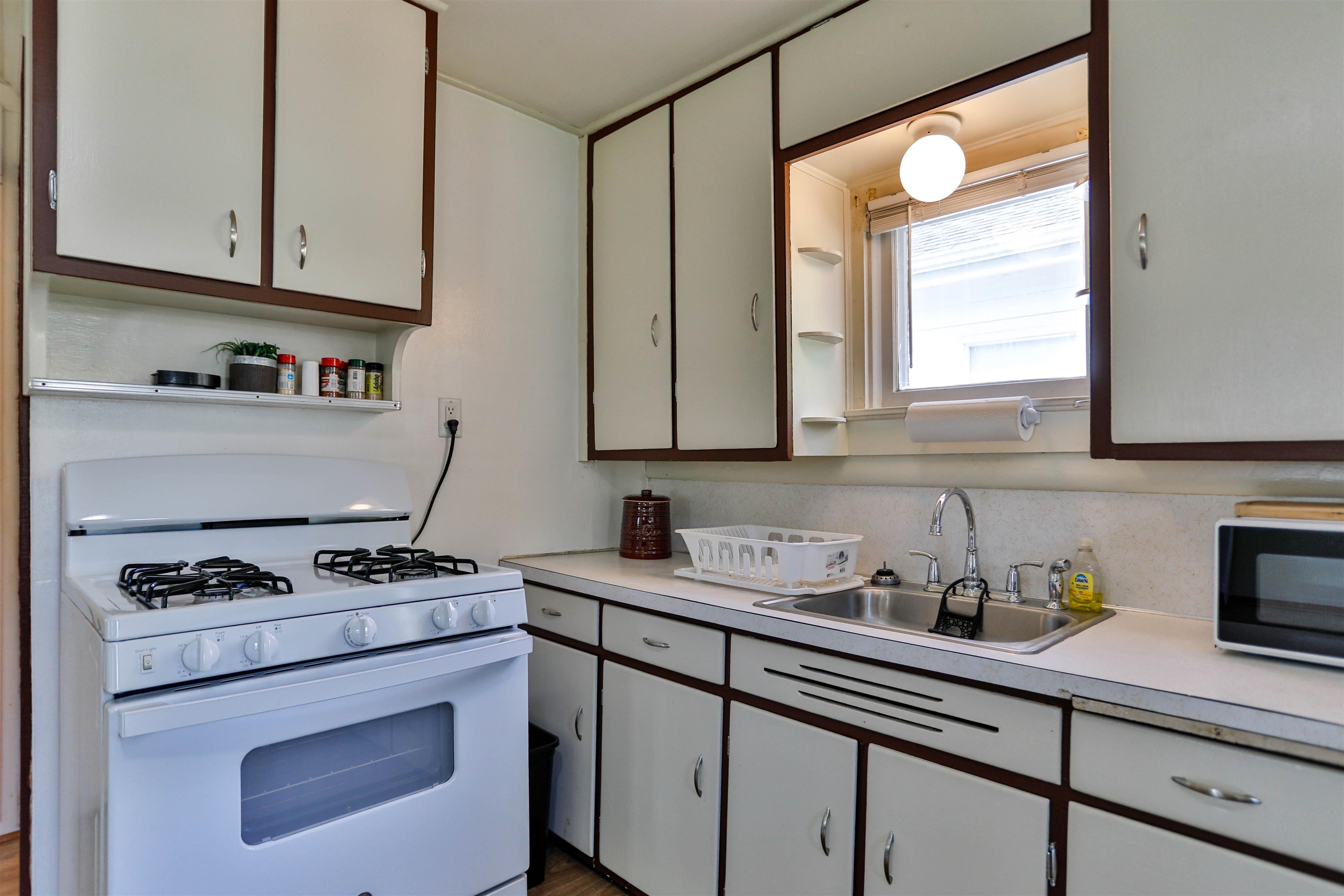 111 SCHMIDT AVENUE, Rothschild, Wisconsin 54474, 1 Bedroom Bedrooms, ,1 BathroomBathrooms,Residential,For Sale,111 SCHMIDT AVENUE,22604680