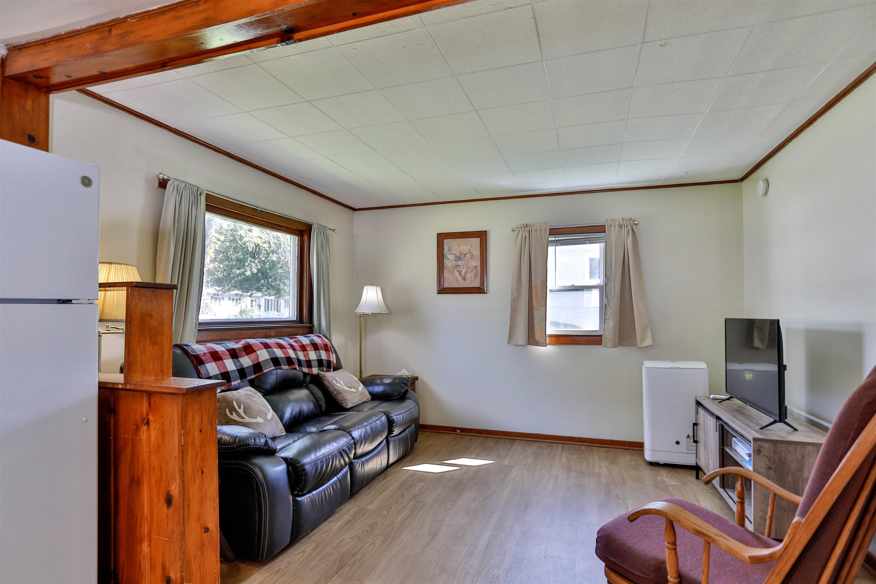 111 SCHMIDT AVENUE, Rothschild, Wisconsin 54474, 1 Bedroom Bedrooms, ,1 BathroomBathrooms,Residential,For Sale,111 SCHMIDT AVENUE,22604680