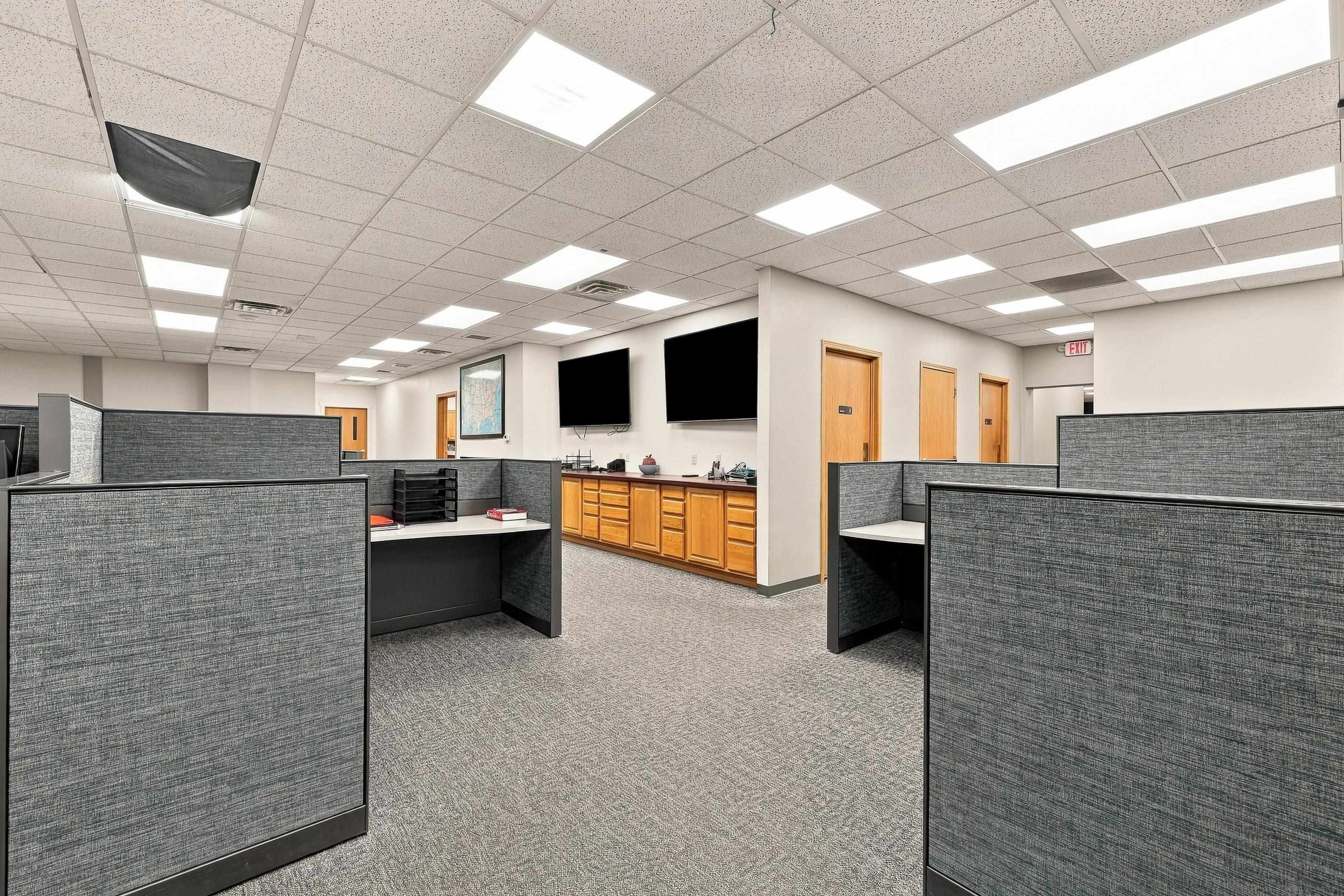 2321 W GRAND AVENUE, Wisconsin Rapids, Wisconsin 54495, ,Commercial/industrial,For Sale,2321 W GRAND AVENUE,22604683