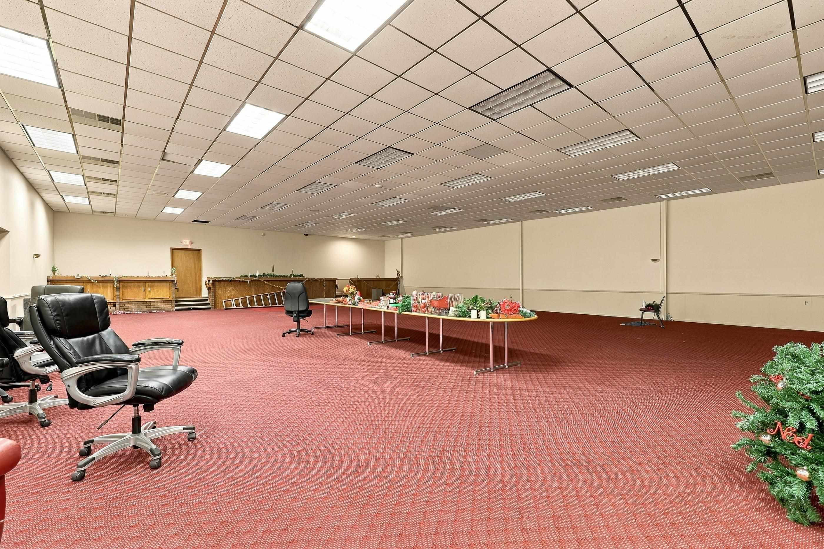 2321 W GRAND AVENUE, Wisconsin Rapids, Wisconsin 54495, ,Commercial/industrial,For Sale,2321 W GRAND AVENUE,22604683
