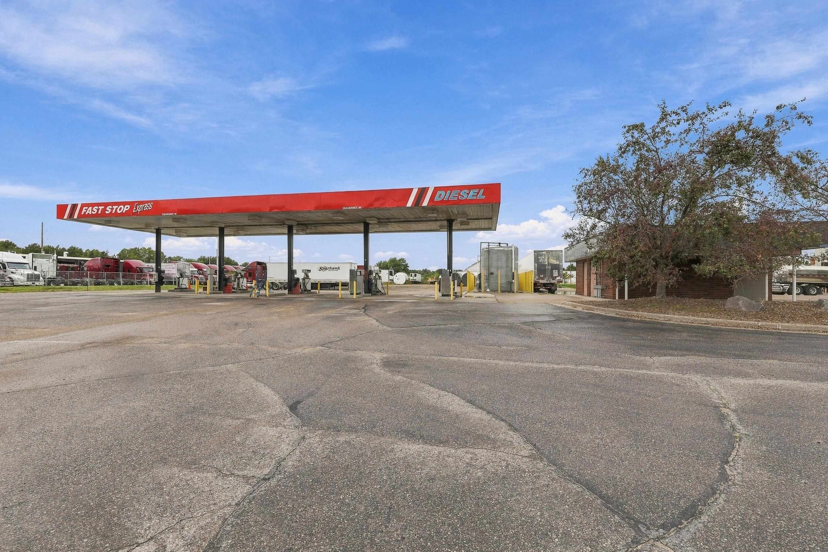421 & 511 N 25TH AVENUE, Wisconsin Rapids, Wisconsin 54495, ,Commercial/industrial,For Sale,421 & 511 N 25TH AVENUE,22604684