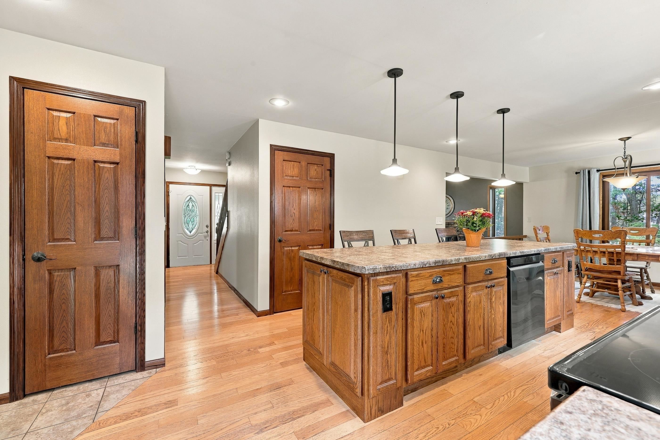 1603 MEADOW VIEW LANE, Stevens Point, Wisconsin 54482, 4 Bedrooms Bedrooms, ,2 BathroomsBathrooms,Residential,For Sale,1603 MEADOW VIEW LANE,22604689