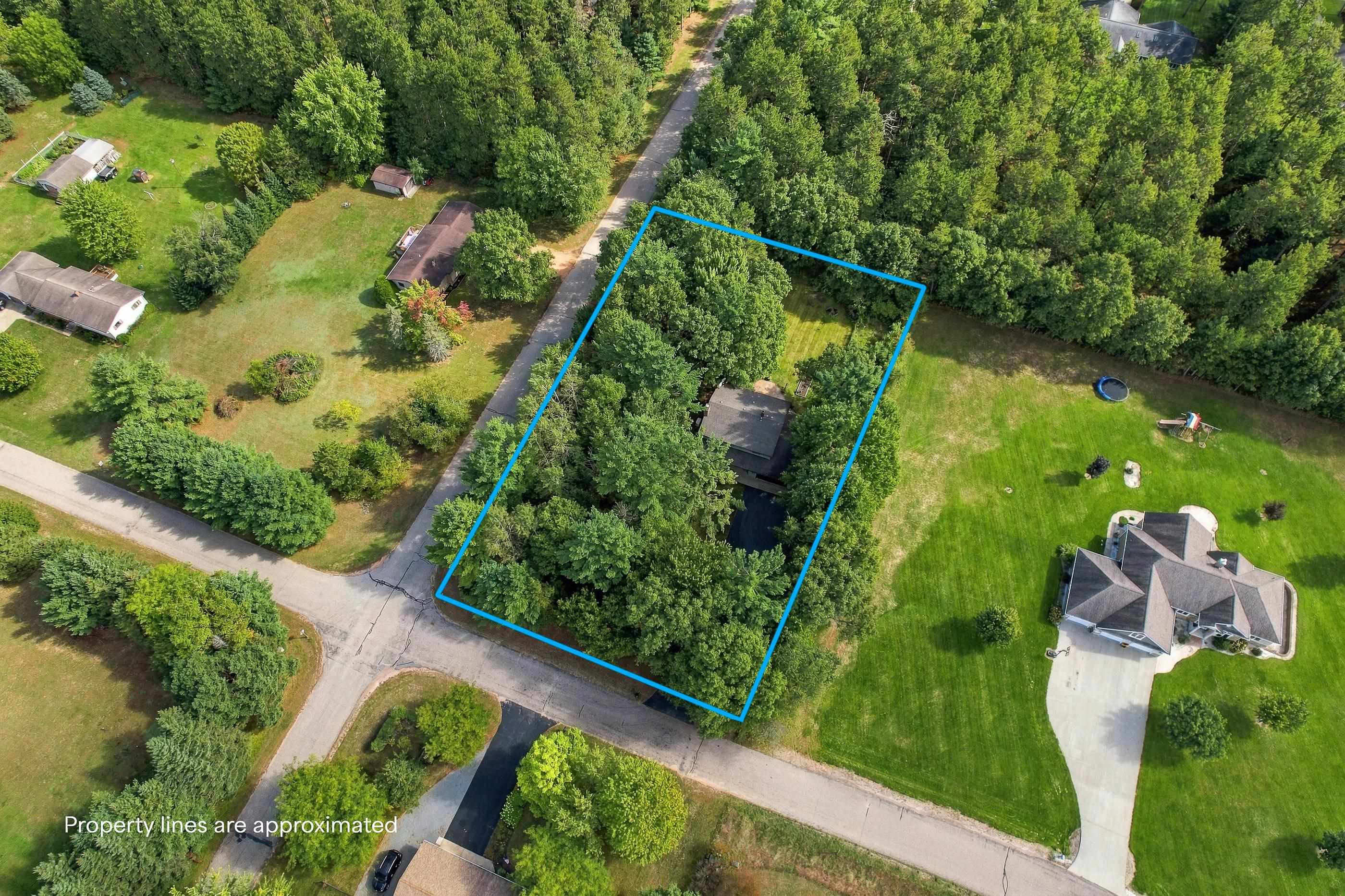 1603 MEADOW VIEW LANE, Stevens Point, Wisconsin 54482, 4 Bedrooms Bedrooms, ,2 BathroomsBathrooms,Residential,For Sale,1603 MEADOW VIEW LANE,22604689