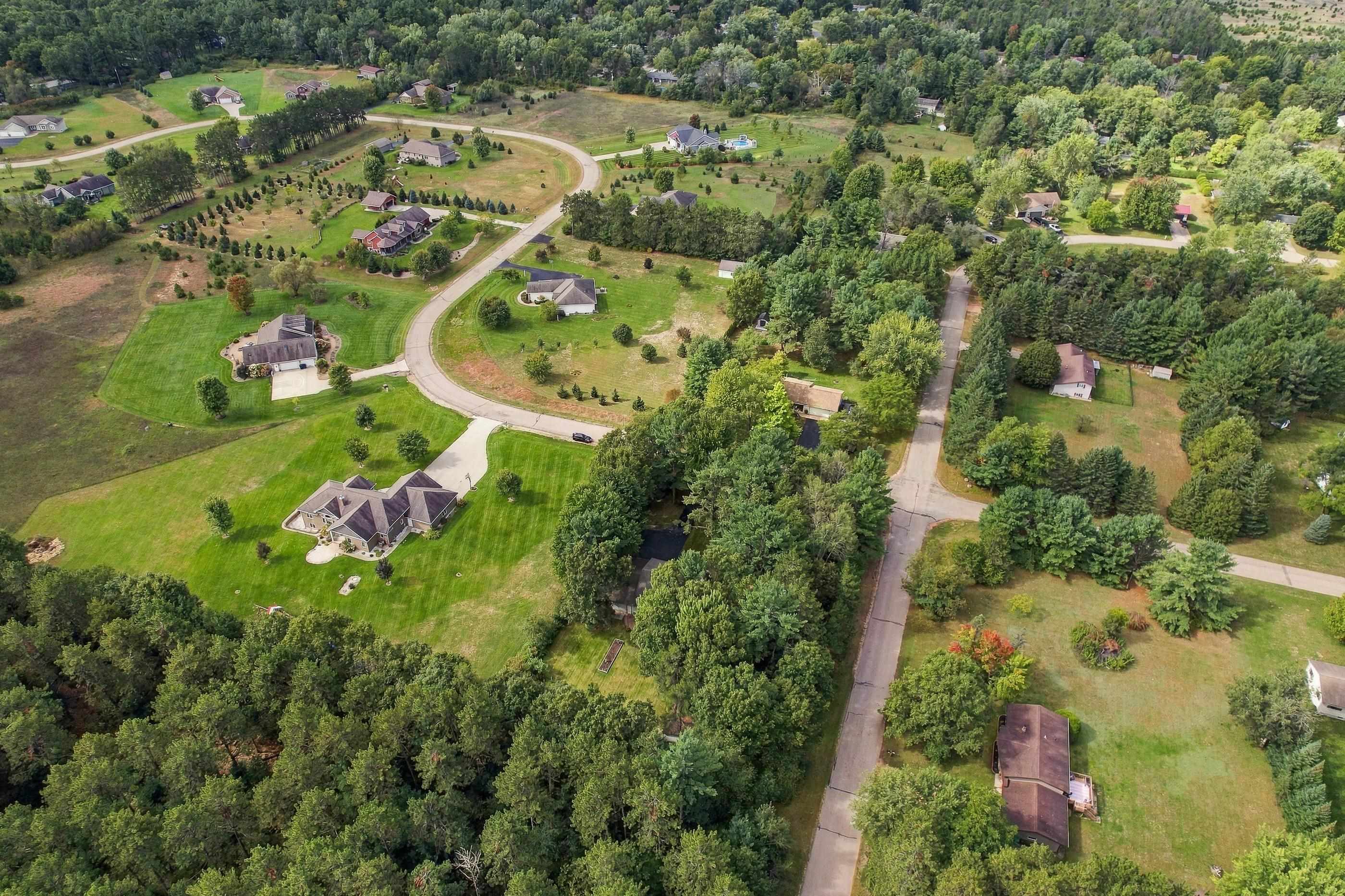 1603 MEADOW VIEW LANE, Stevens Point, Wisconsin 54482, 4 Bedrooms Bedrooms, ,2 BathroomsBathrooms,Residential,For Sale,1603 MEADOW VIEW LANE,22604689
