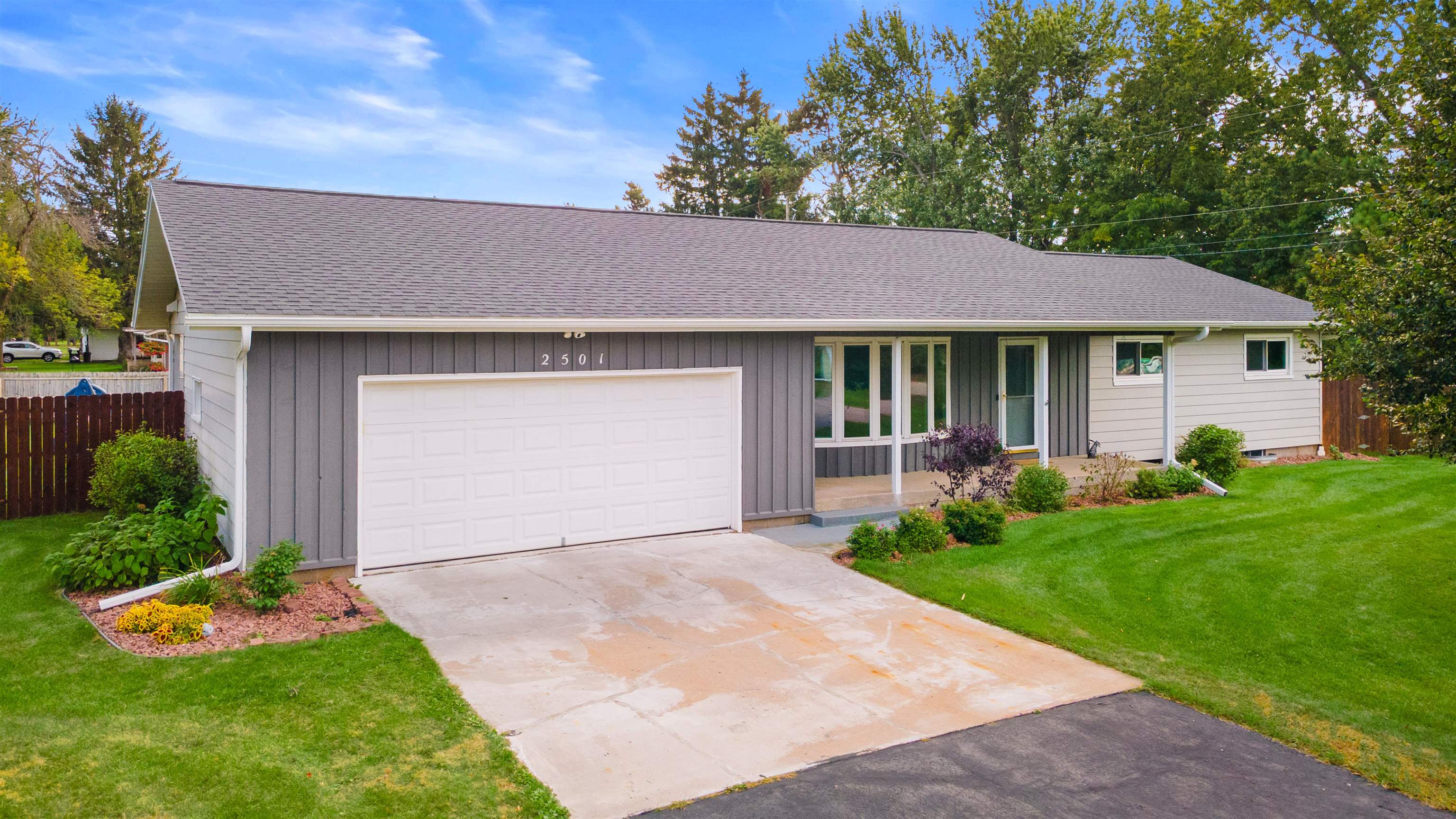 2501 MAGNOLIA DRIVE, Plover, Wisconsin 54467, 3 Bedrooms Bedrooms, ,2 BathroomsBathrooms,Residential,For Sale,2501 MAGNOLIA DRIVE,22604691