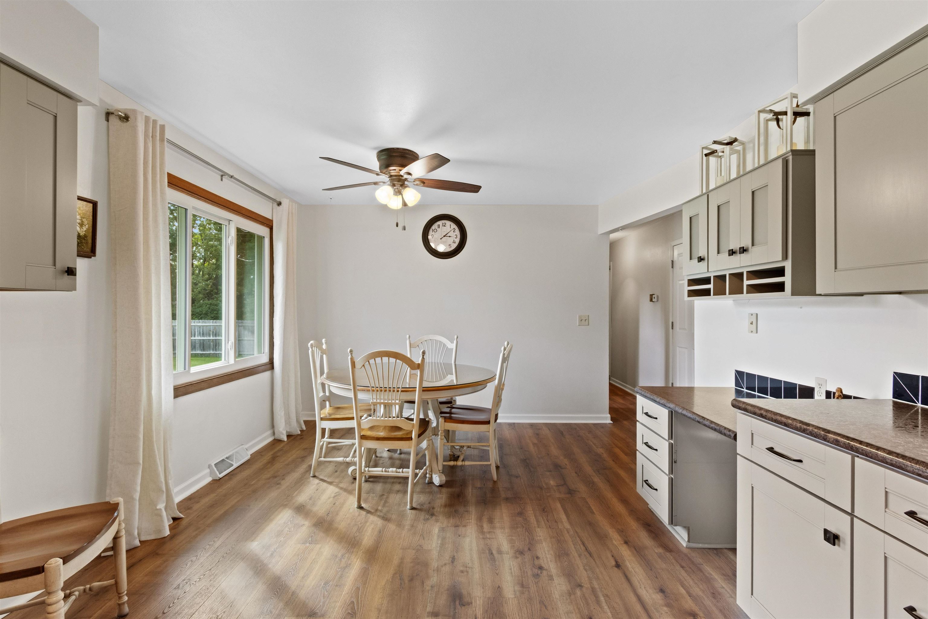 2501 MAGNOLIA DRIVE, Plover, Wisconsin 54467, 3 Bedrooms Bedrooms, ,2 BathroomsBathrooms,Residential,For Sale,2501 MAGNOLIA DRIVE,22604691