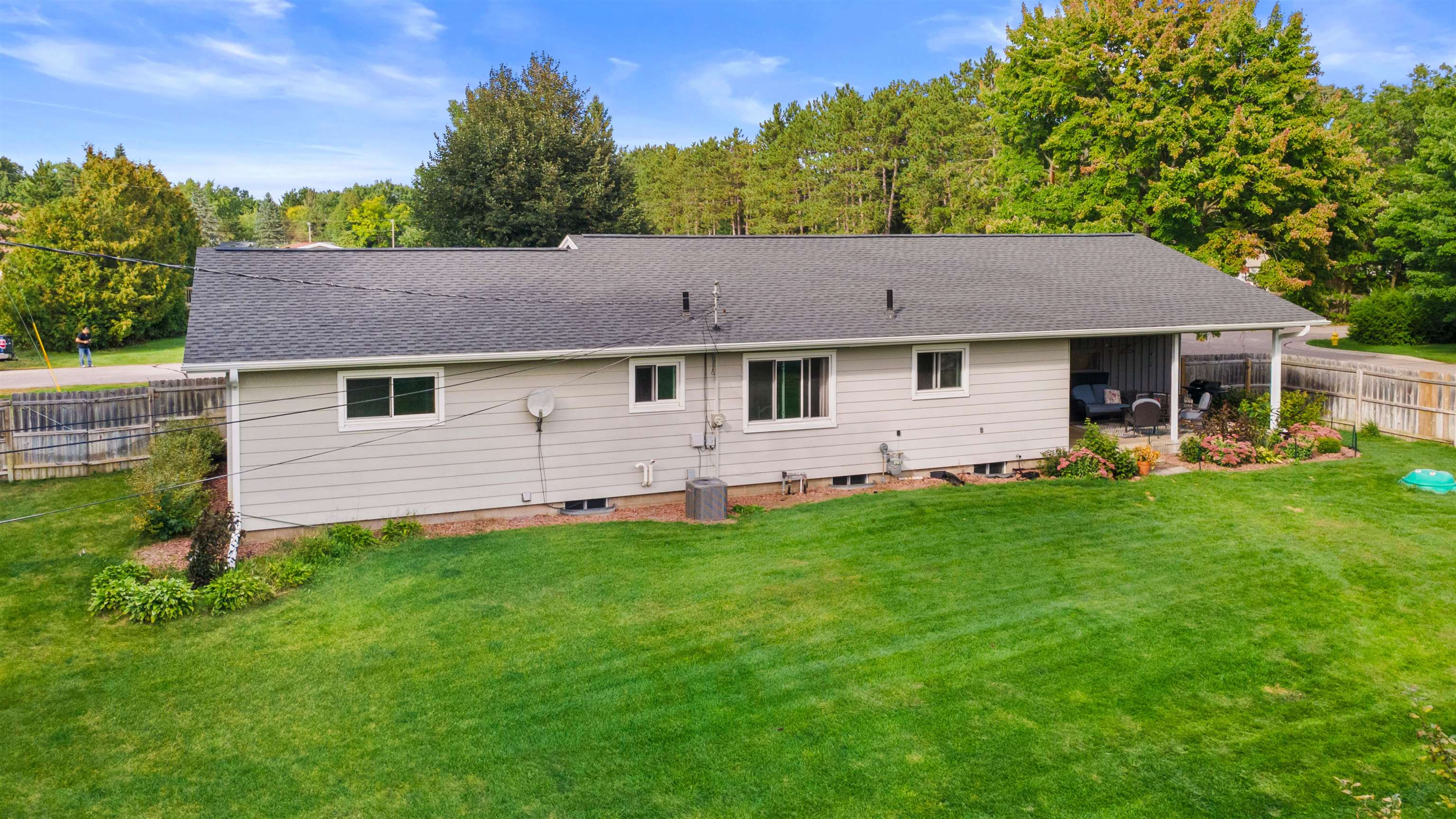 2501 MAGNOLIA DRIVE, Plover, Wisconsin 54467, 3 Bedrooms Bedrooms, ,2 BathroomsBathrooms,Residential,For Sale,2501 MAGNOLIA DRIVE,22604691