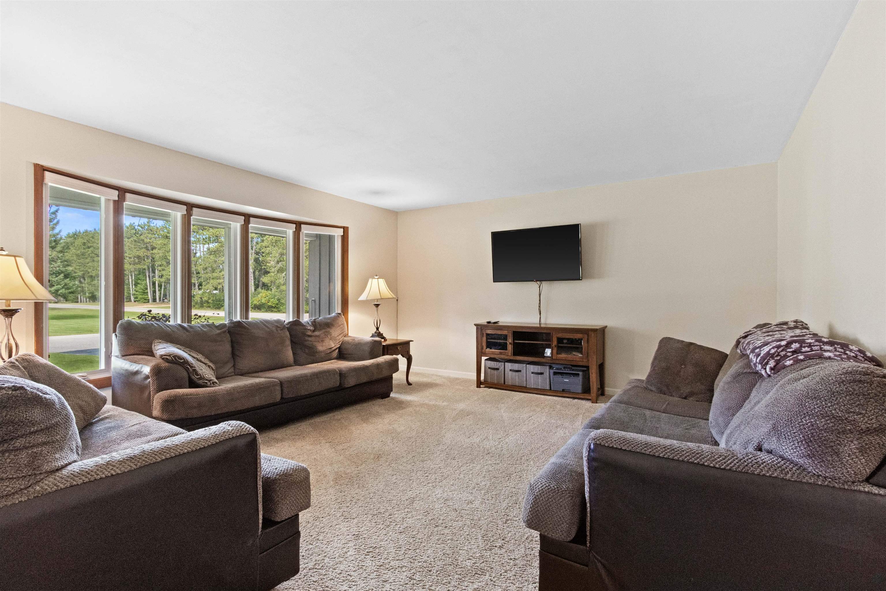 2501 MAGNOLIA DRIVE, Plover, Wisconsin 54467, 3 Bedrooms Bedrooms, ,2 BathroomsBathrooms,Residential,For Sale,2501 MAGNOLIA DRIVE,22604691