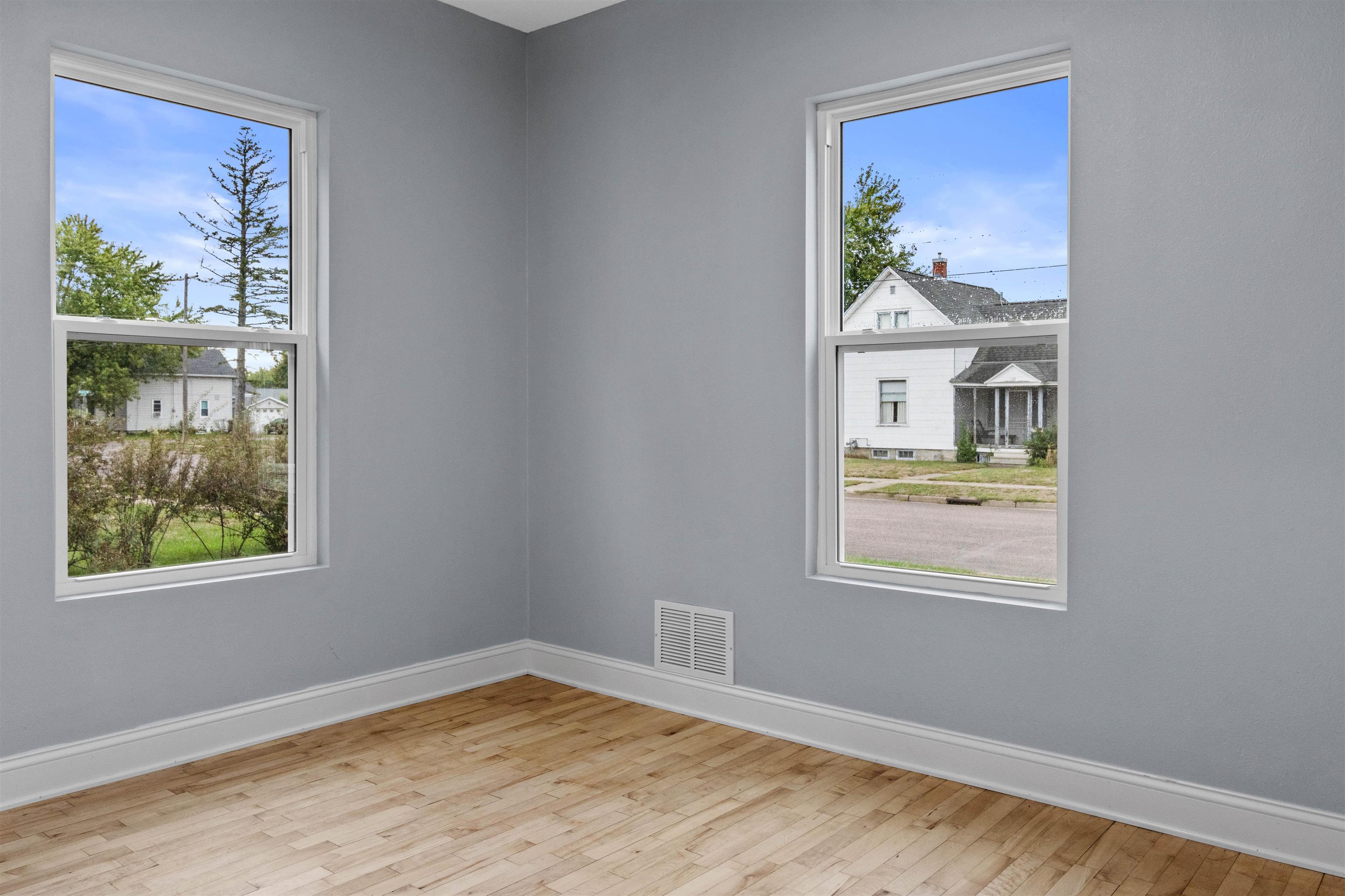 131 12TH STREET NORTH, Wisconsin Rapids, Wisconsin 54494, 3 Bedrooms Bedrooms, ,1 BathroomBathrooms,Residential,For Sale,131 12TH STREET NORTH,22604693