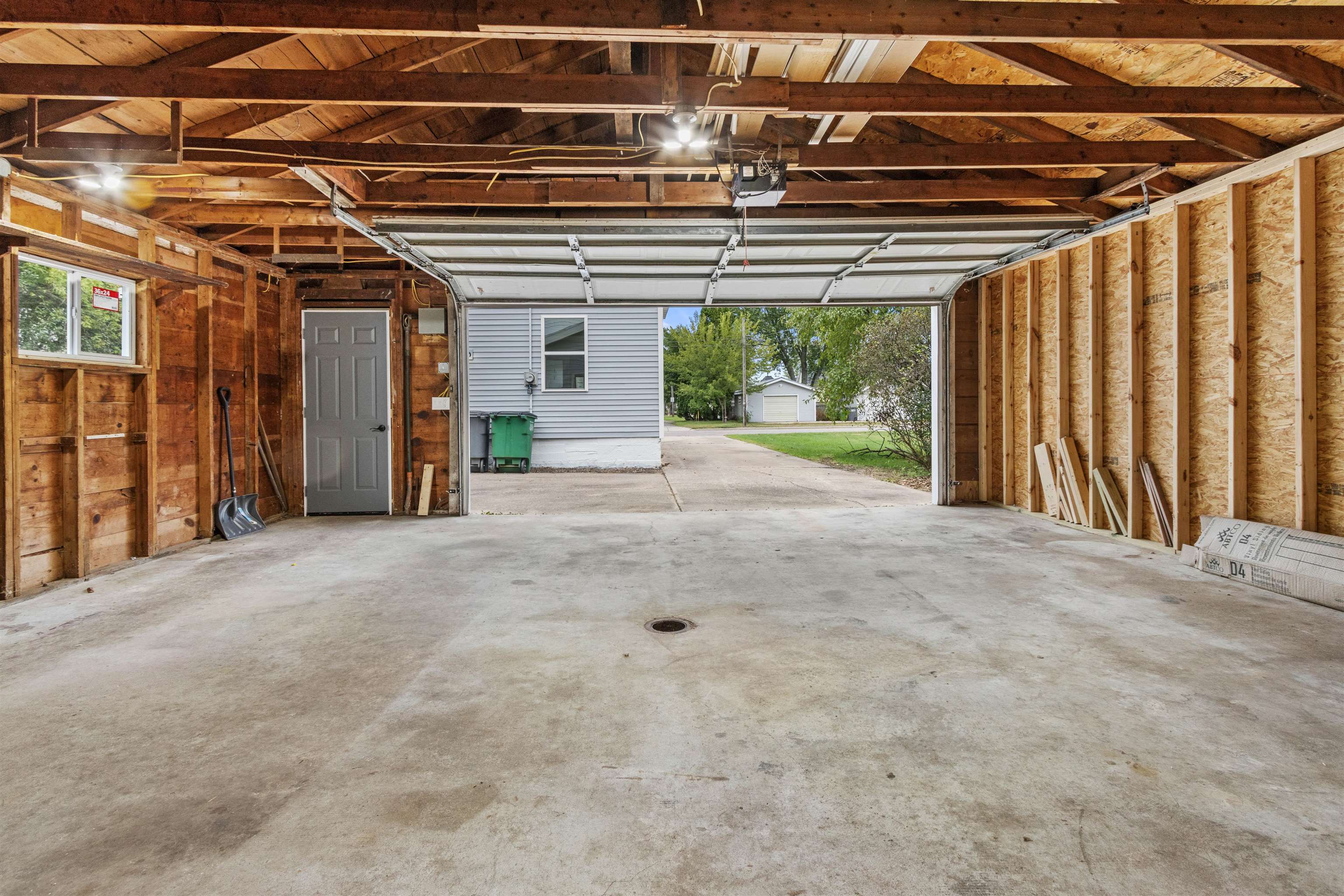 131 12TH STREET NORTH, Wisconsin Rapids, Wisconsin 54494, 3 Bedrooms Bedrooms, ,1 BathroomBathrooms,Residential,For Sale,131 12TH STREET NORTH,22604693
