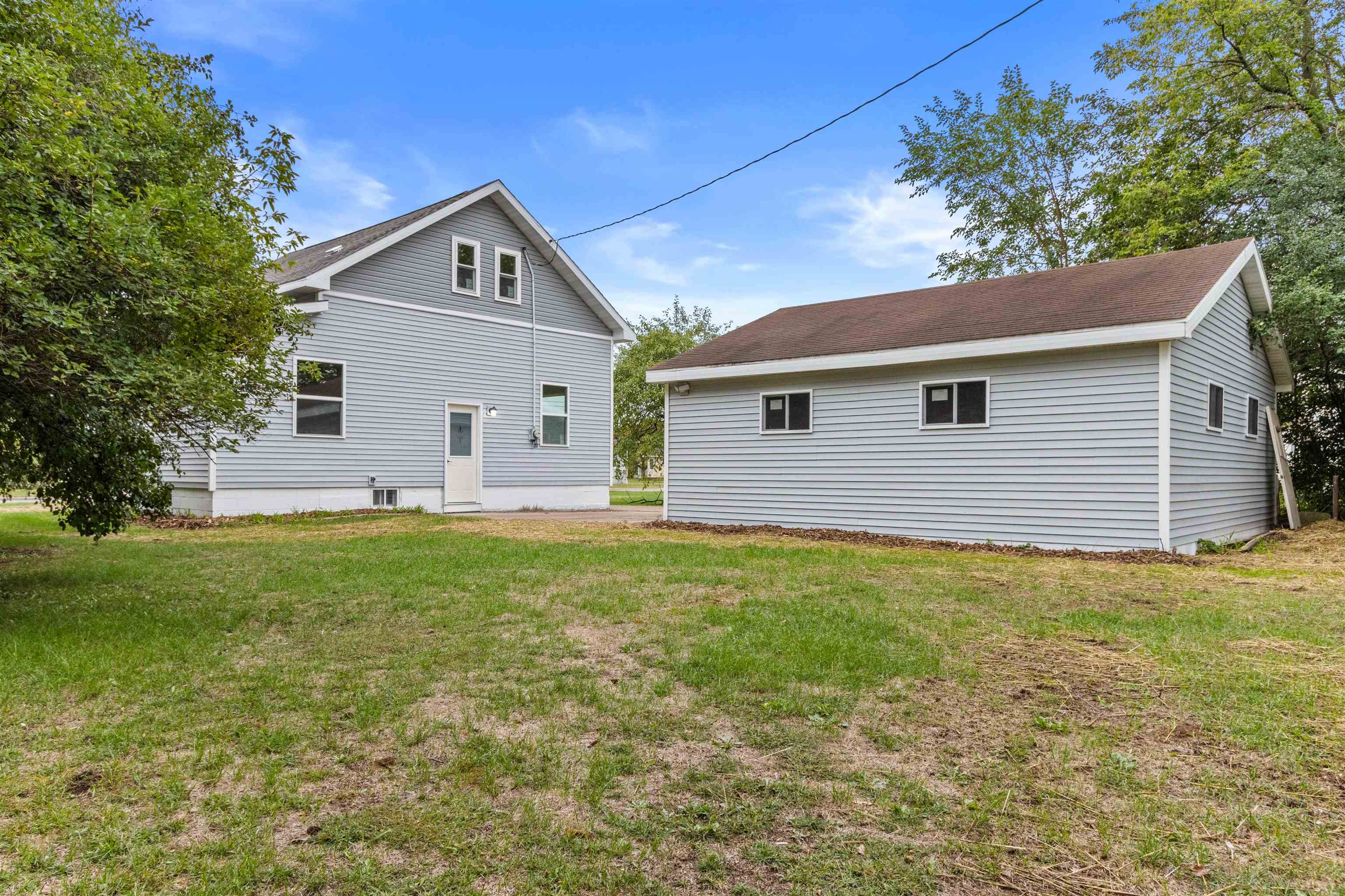 131 12TH STREET NORTH, Wisconsin Rapids, Wisconsin 54494, 3 Bedrooms Bedrooms, ,1 BathroomBathrooms,Residential,For Sale,131 12TH STREET NORTH,22604693