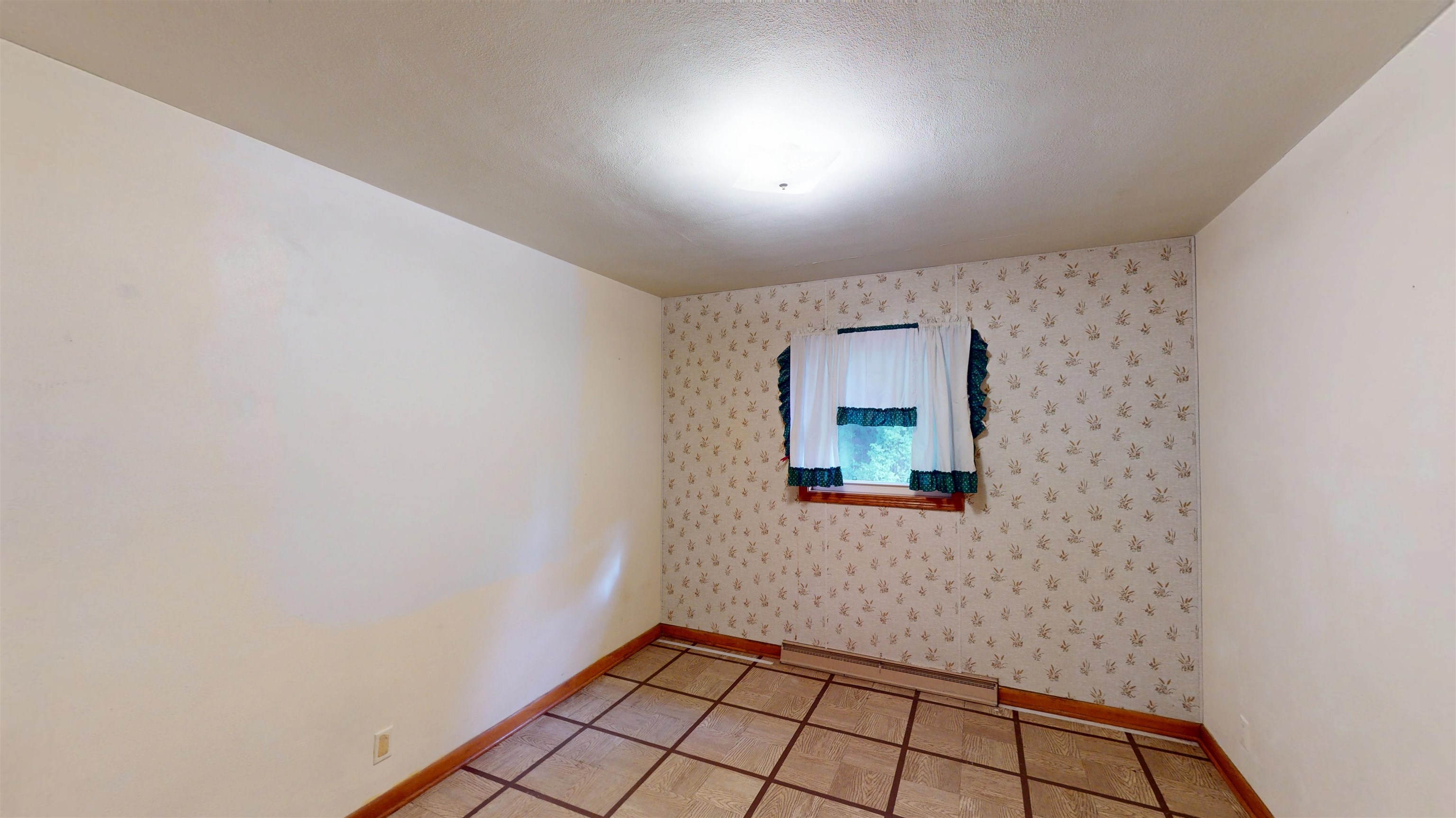 216489 STATE HIGHWAY 13, Unity, Wisconsin 54488, 3 Bedrooms Bedrooms, ,1 BathroomBathrooms,Residential,For Sale,216489 STATE HIGHWAY 13,22604700