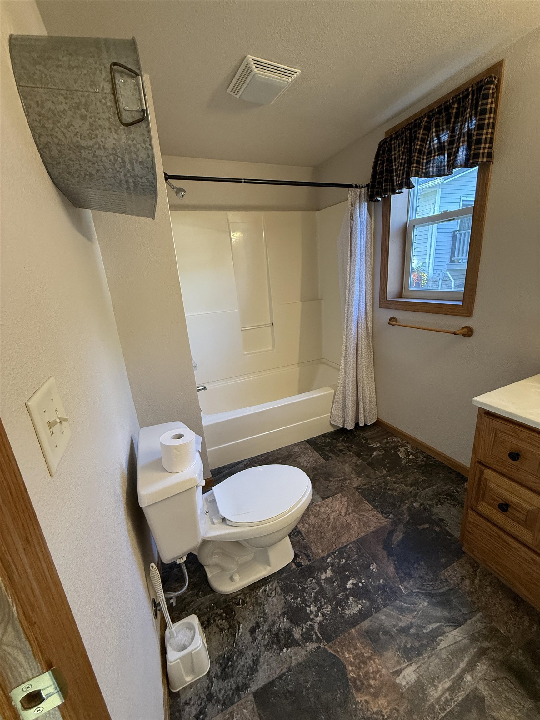403 FOREST STREET, Birnamwood, Wisconsin 54414, 3 Bedrooms Bedrooms, ,1 BathroomBathrooms,Residential,For Sale,403 FOREST STREET,22604709