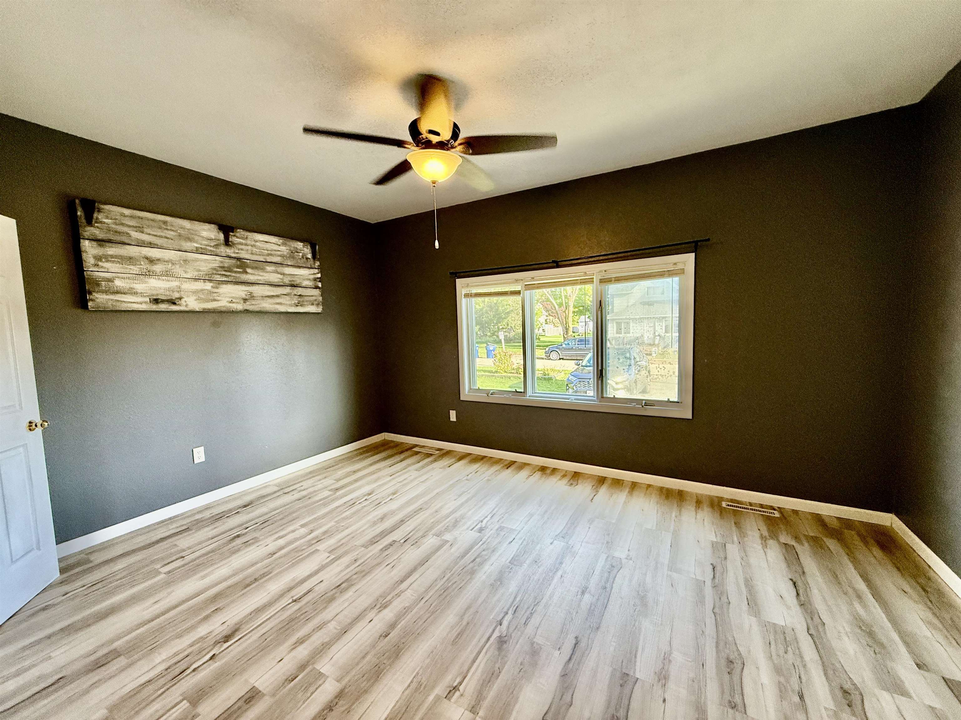 403 FOREST STREET, Birnamwood, Wisconsin 54414, 3 Bedrooms Bedrooms, ,1 BathroomBathrooms,Residential,For Sale,403 FOREST STREET,22604709