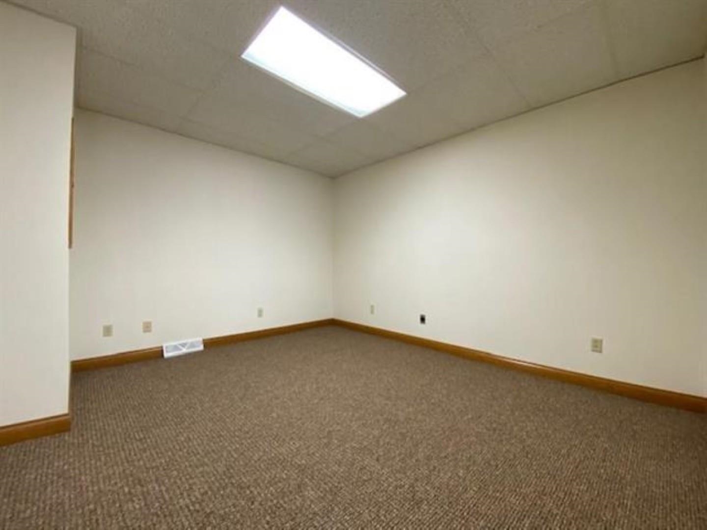 2615 POST ROAD, Stevens Point, Wisconsin 54481, ,Commercial/industrial,For Rent,2615 POST ROAD,22604712