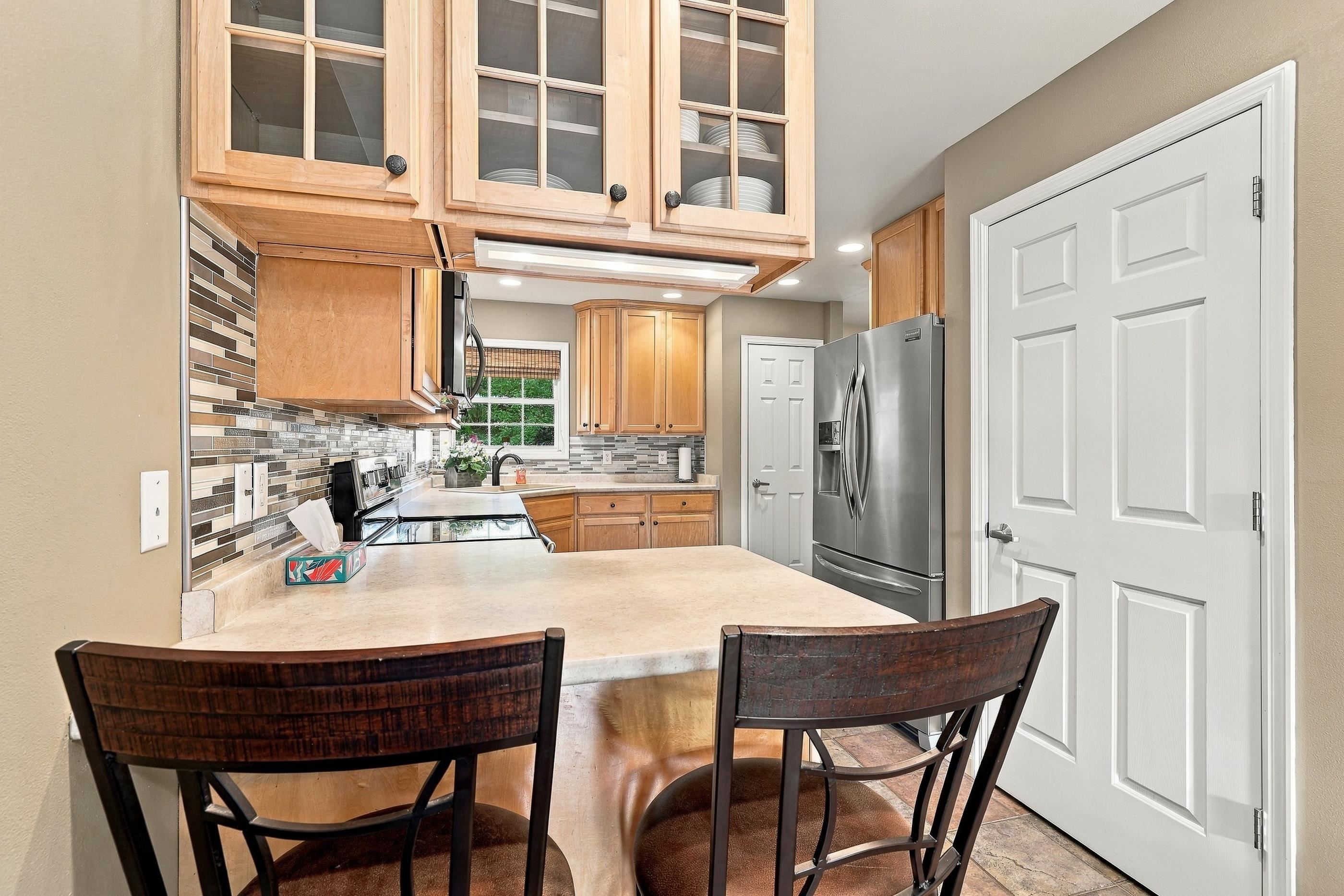 1142 HEARTHSTONE PLACE, Plover, Wisconsin 54467, 2 Bedrooms Bedrooms, ,2 BathroomsBathrooms,Residential,For Sale,1142 HEARTHSTONE PLACE,22604713