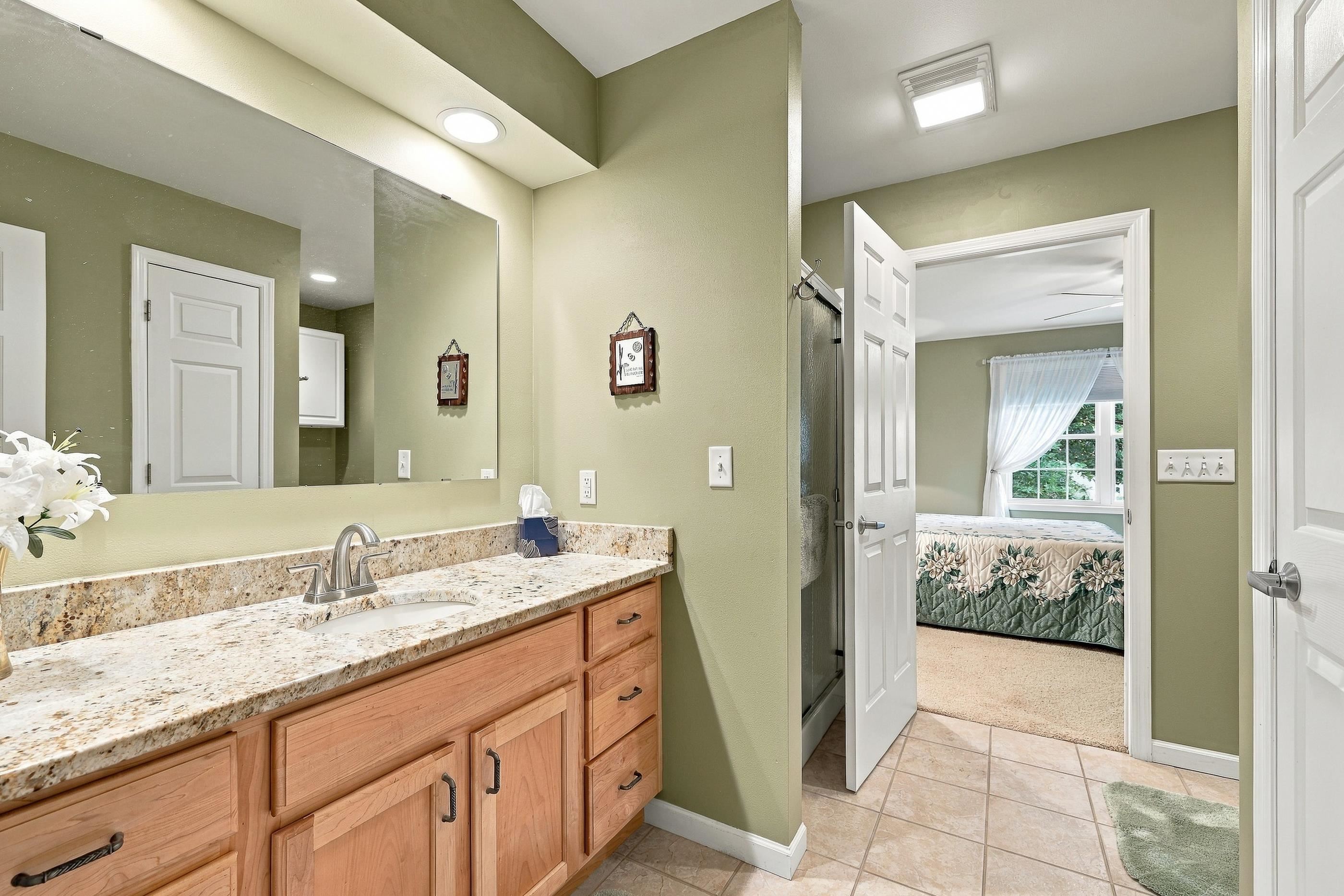 1142 HEARTHSTONE PLACE, Plover, Wisconsin 54467, 2 Bedrooms Bedrooms, ,2 BathroomsBathrooms,Residential,For Sale,1142 HEARTHSTONE PLACE,22604713