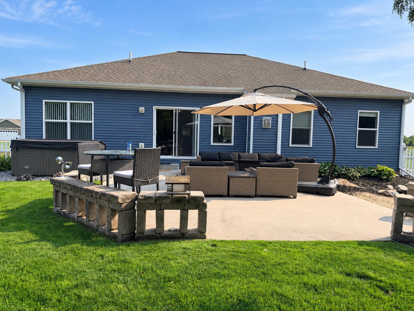 910 TORREY PINES WAY, Plover, Wisconsin 54467, 5 Bedrooms Bedrooms, ,3 BathroomsBathrooms,Residential,For Sale,910 TORREY PINES WAY,22604714