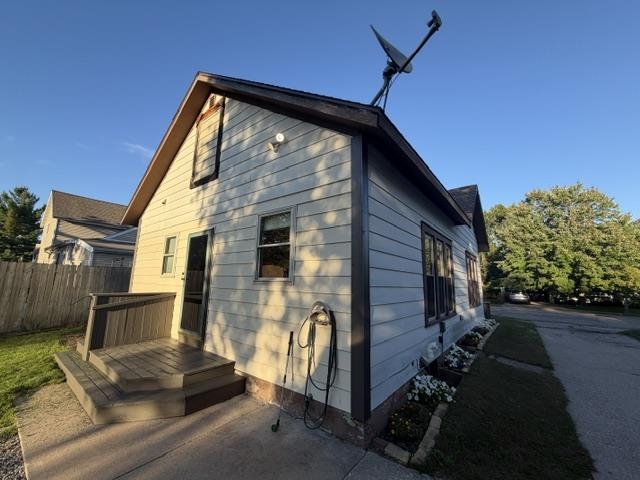 1508 ILLINOIS AVENUE, Stevens Point, Wisconsin 54481, 2 Bedrooms Bedrooms, ,1 BathroomBathrooms,Residential,For Sale,1508 ILLINOIS AVENUE,22604715