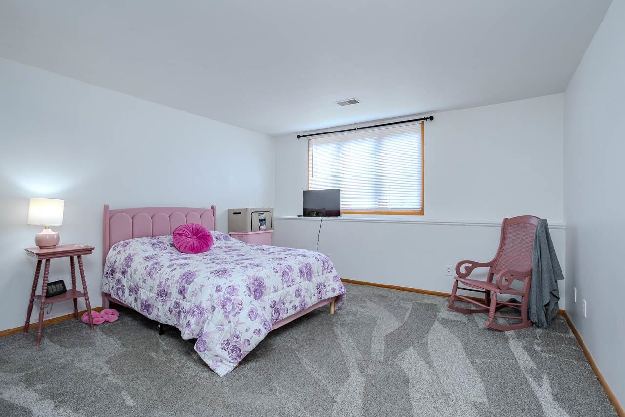 152573-152575 IRIS LANE, Wausau, Wisconsin 54401, 2 Bedrooms Bedrooms, ,1.5 BathroomsBathrooms,Multi-family,For Sale,152573-152575 IRIS LANE,22604718