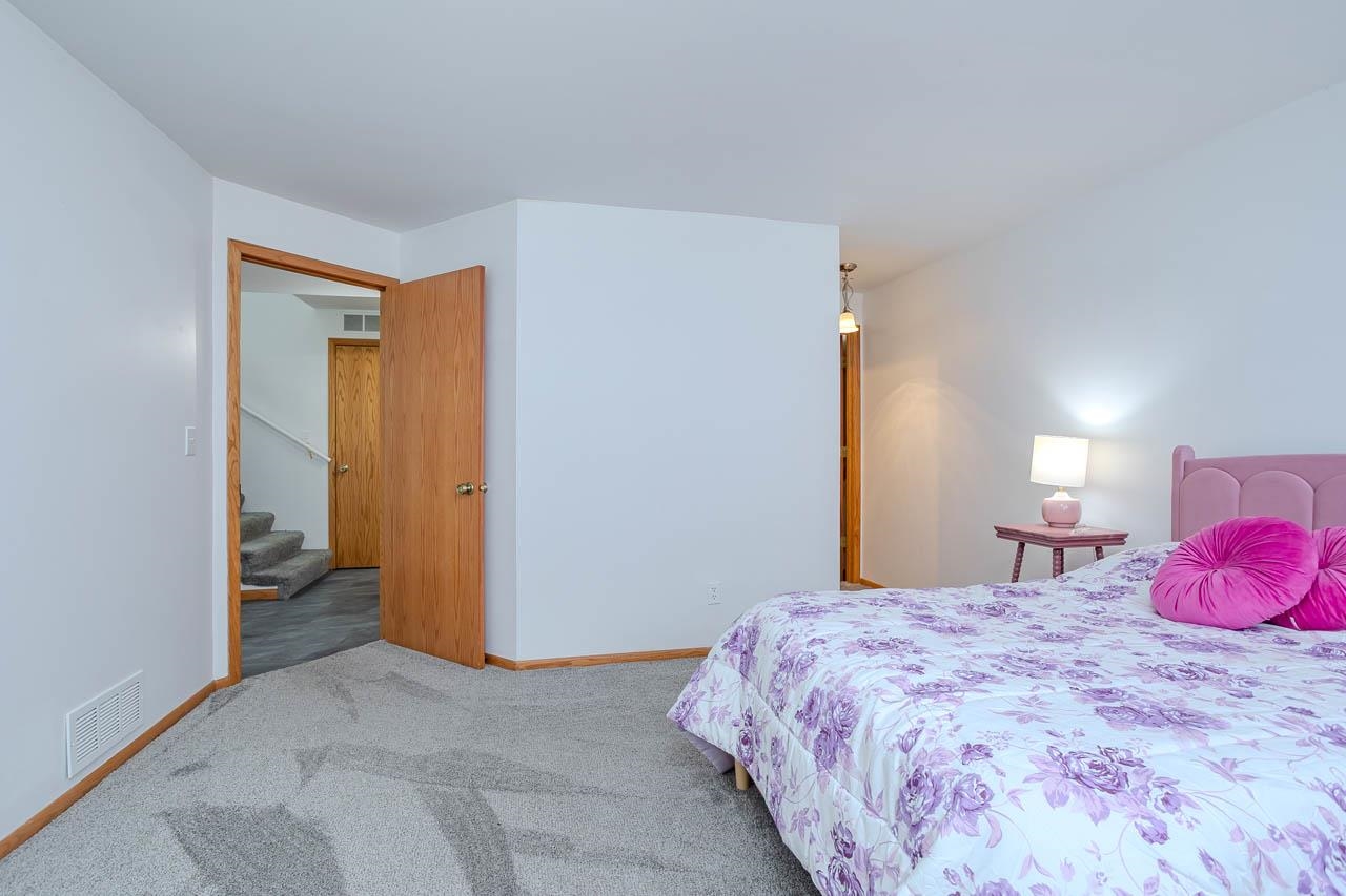 152573-152575 IRIS LANE, Wausau, Wisconsin 54401, 2 Bedrooms Bedrooms, ,1.5 BathroomsBathrooms,Multi-family,For Sale,152573-152575 IRIS LANE,22604718