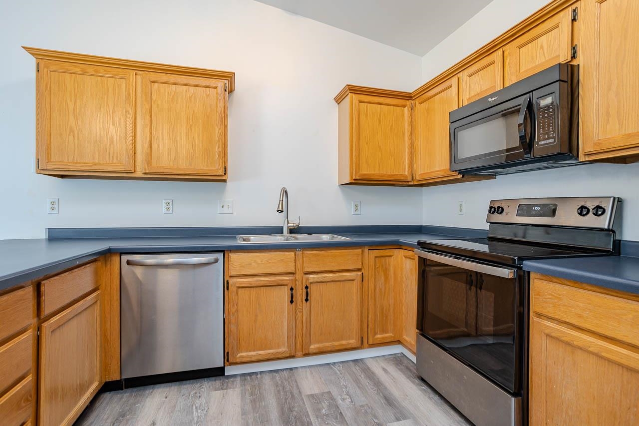 152573-152575 IRIS LANE, Wausau, Wisconsin 54401, 2 Bedrooms Bedrooms, ,1.5 BathroomsBathrooms,Multi-family,For Sale,152573-152575 IRIS LANE,22604718