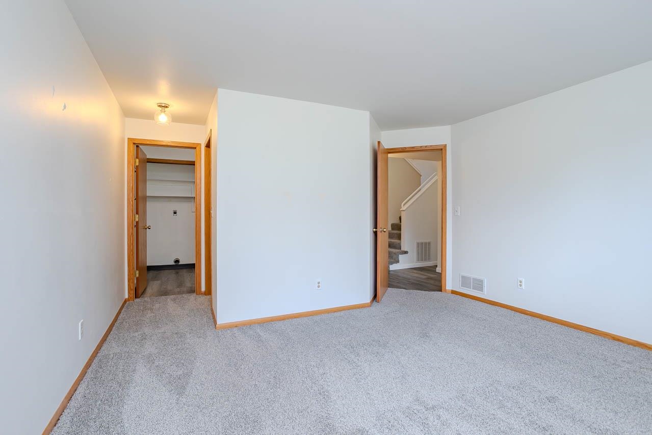 152573-152575 IRIS LANE, Wausau, Wisconsin 54401, 2 Bedrooms Bedrooms, ,1.5 BathroomsBathrooms,Multi-family,For Sale,152573-152575 IRIS LANE,22604718