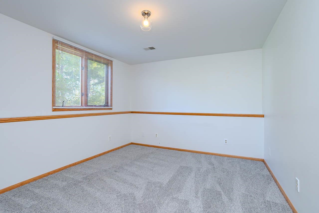 152573-152575 IRIS LANE, Wausau, Wisconsin 54401, 2 Bedrooms Bedrooms, ,1.5 BathroomsBathrooms,Multi-family,For Sale,152573-152575 IRIS LANE,22604718