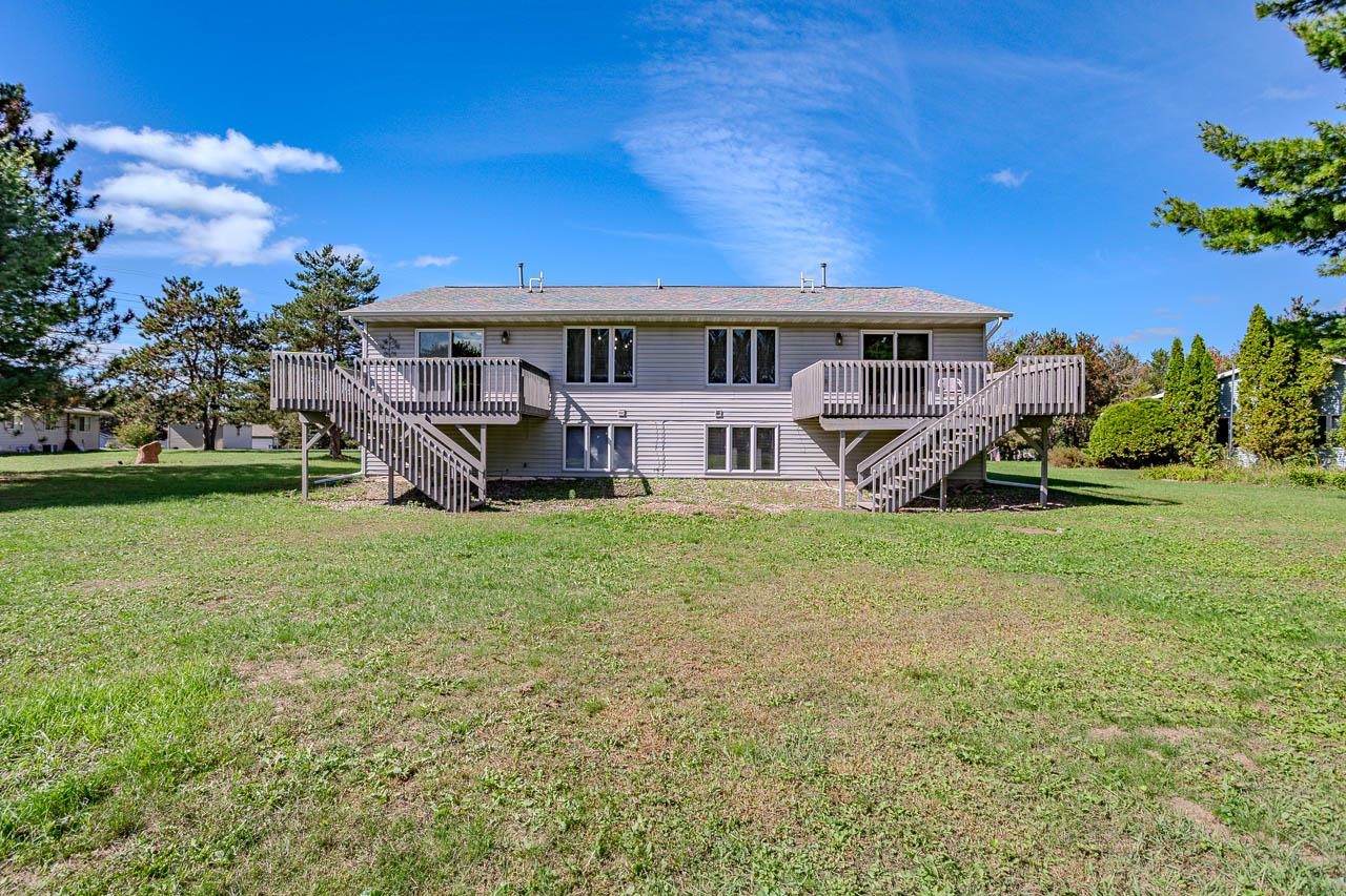 152573-152575 IRIS LANE, Wausau, Wisconsin 54401, 2 Bedrooms Bedrooms, ,1.5 BathroomsBathrooms,Multi-family,For Sale,152573-152575 IRIS LANE,22604718