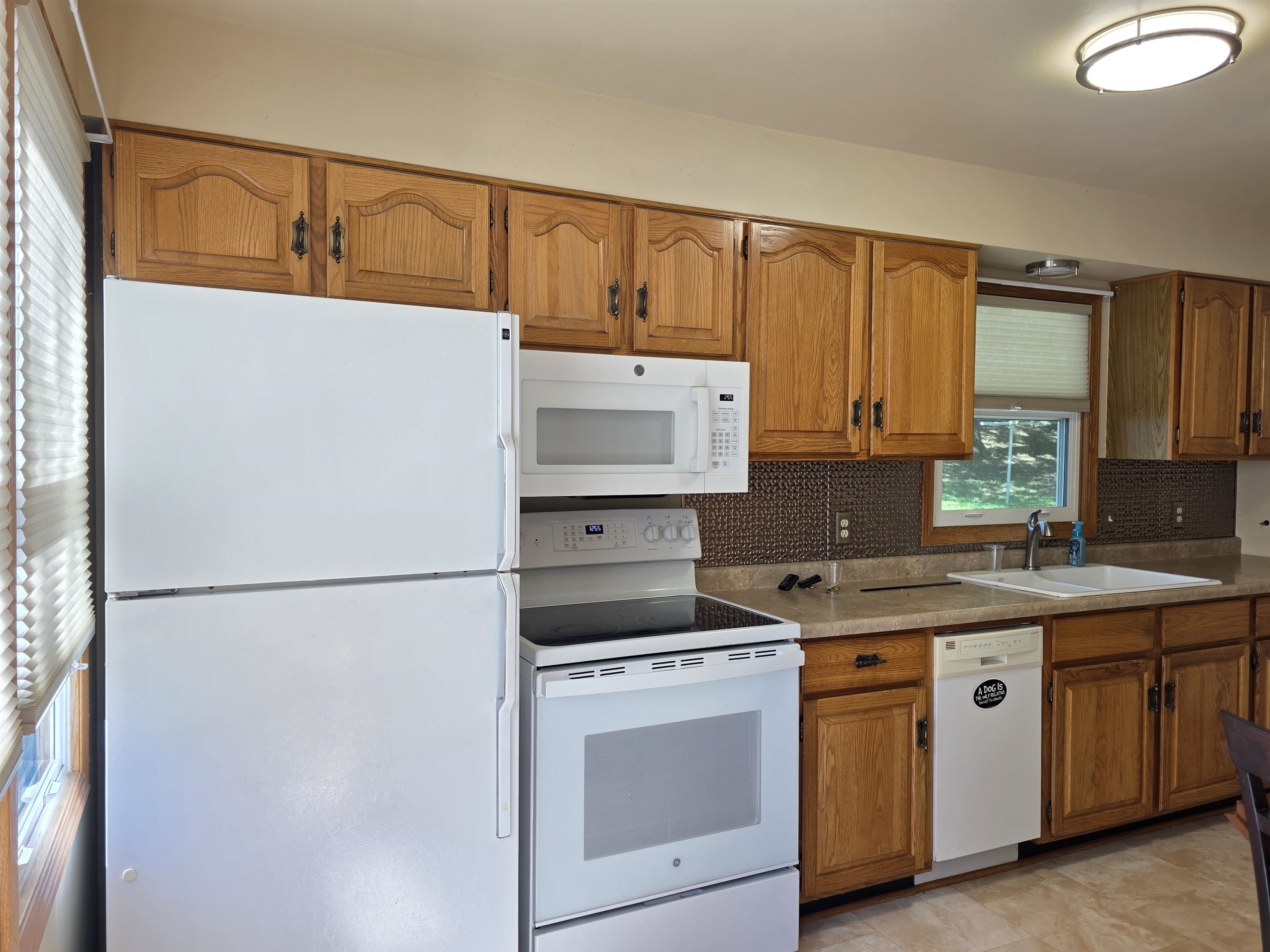 1426 N 1ST AVENUE, Wausau, Wisconsin 54401, 2 Bedrooms Bedrooms, ,1 BathroomBathrooms,Residential,For Sale,1426 N 1ST AVENUE,22604720