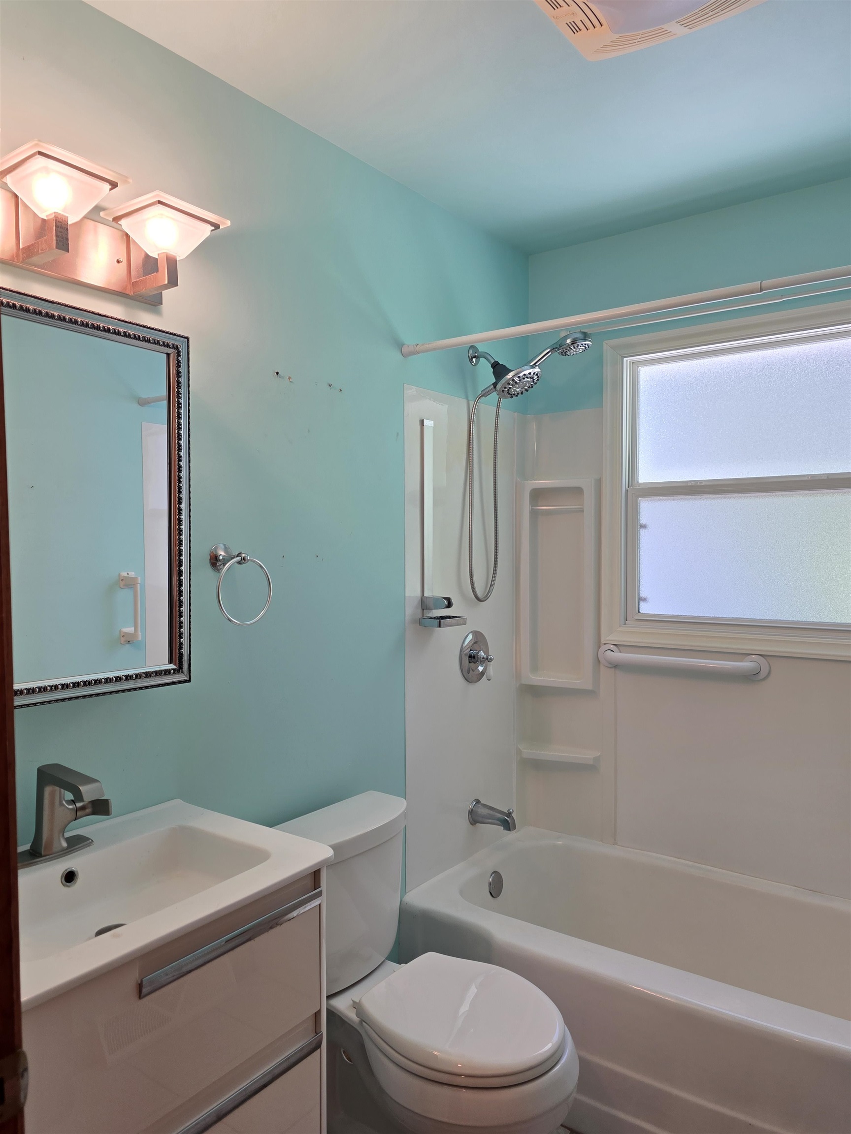 1426 N 1ST AVENUE, Wausau, Wisconsin 54401, 2 Bedrooms Bedrooms, ,1 BathroomBathrooms,Residential,For Sale,1426 N 1ST AVENUE,22604720