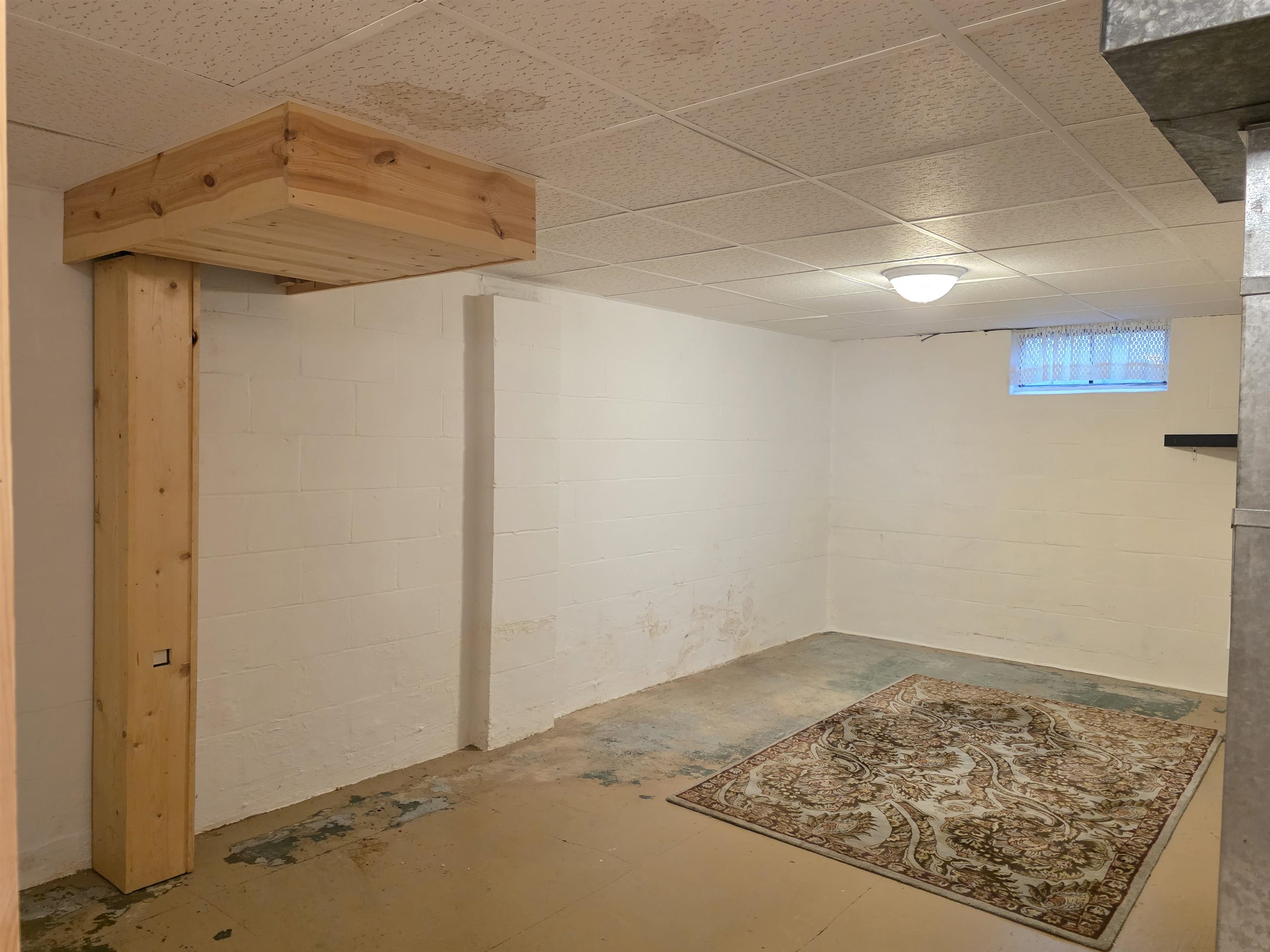 1426 N 1ST AVENUE, Wausau, Wisconsin 54401, 2 Bedrooms Bedrooms, ,1 BathroomBathrooms,Residential,For Sale,1426 N 1ST AVENUE,22604720