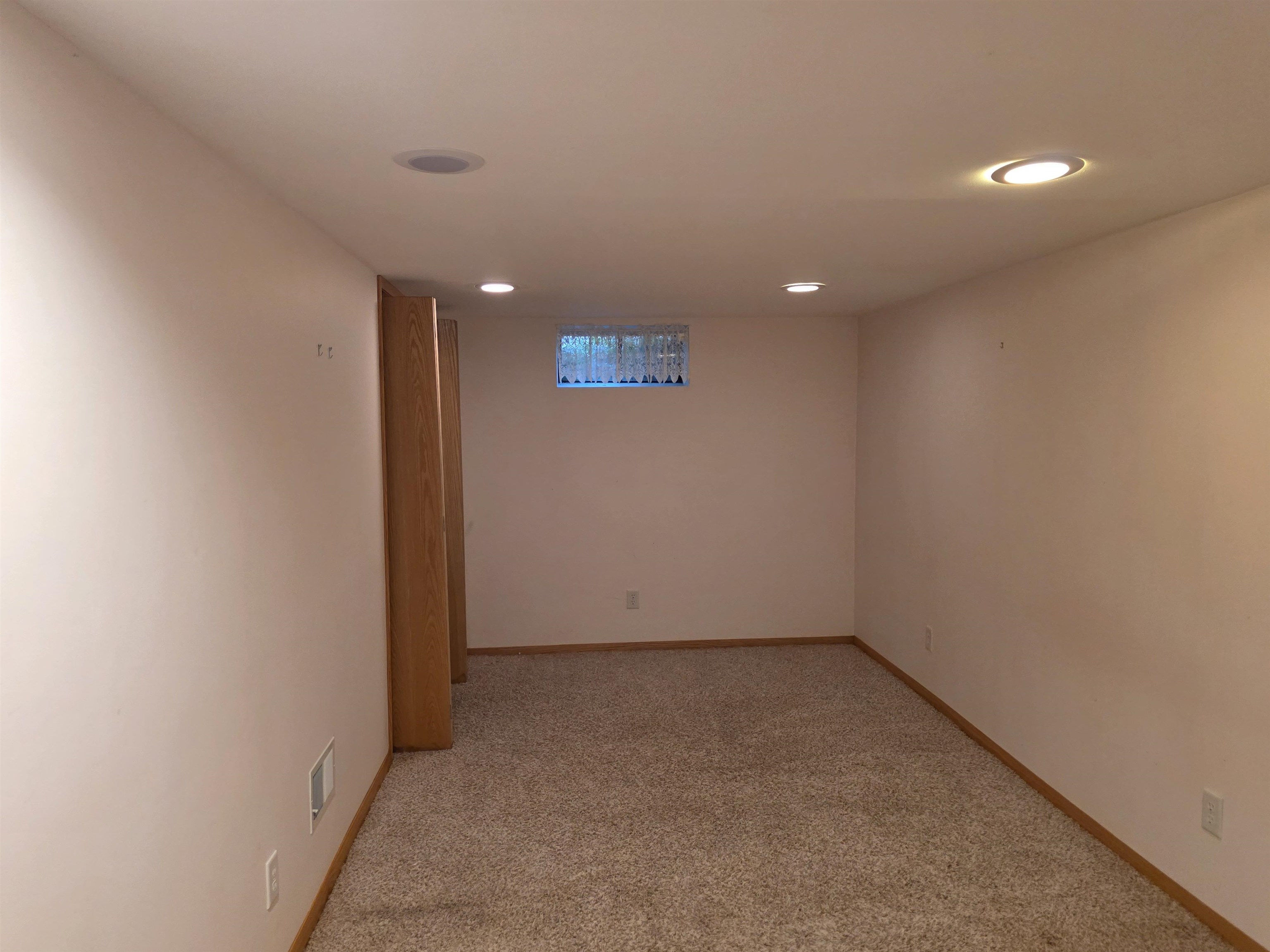 1426 N 1ST AVENUE, Wausau, Wisconsin 54401, 2 Bedrooms Bedrooms, ,1 BathroomBathrooms,Residential,For Sale,1426 N 1ST AVENUE,22604720