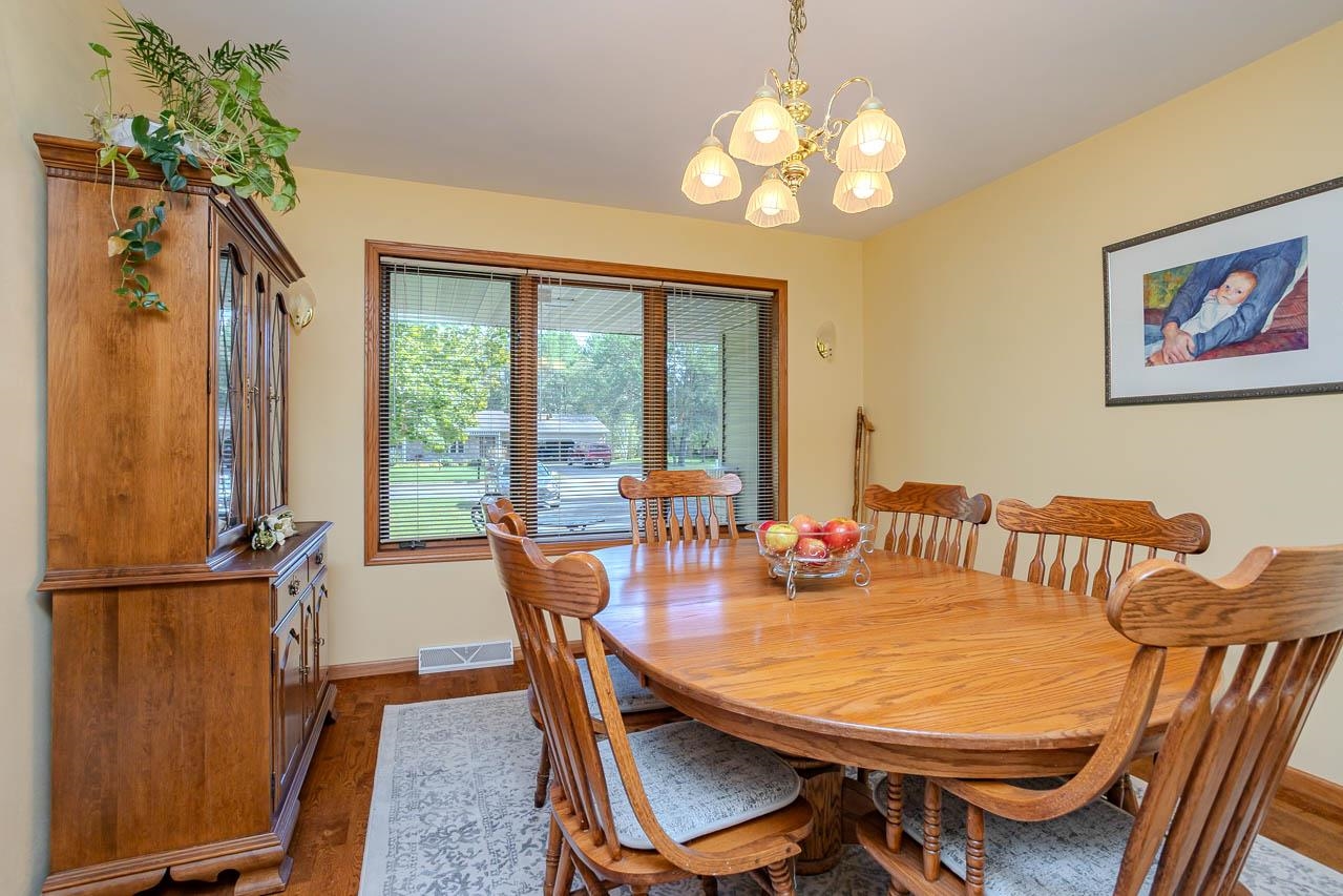 6306 DANIELLE DRIVE, Weston, Wisconsin 54476, 5 Bedrooms Bedrooms, ,3 BathroomsBathrooms,Residential,For Sale,6306 DANIELLE DRIVE,22604722
