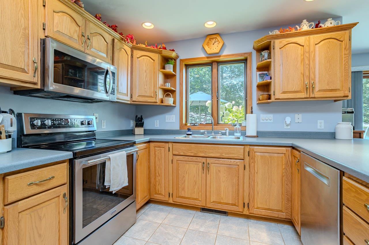 6306 DANIELLE DRIVE, Weston, Wisconsin 54476, 5 Bedrooms Bedrooms, ,3 BathroomsBathrooms,Residential,For Sale,6306 DANIELLE DRIVE,22604722