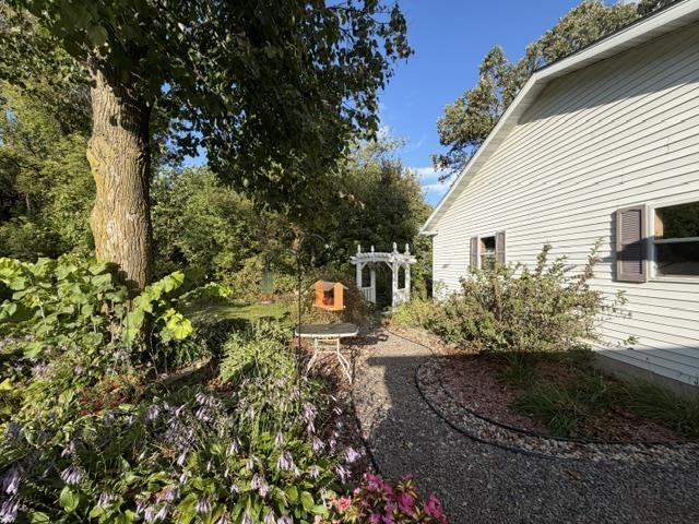 8325 COUNTY ROAD B, Amherst, Wisconsin 54406, 3 Bedrooms Bedrooms, ,3 BathroomsBathrooms,Residential,For Sale,8325 COUNTY ROAD B,22604723