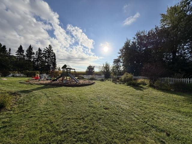 8325 COUNTY ROAD B, Amherst, Wisconsin 54406, 3 Bedrooms Bedrooms, ,3 BathroomsBathrooms,Residential,For Sale,8325 COUNTY ROAD B,22604723