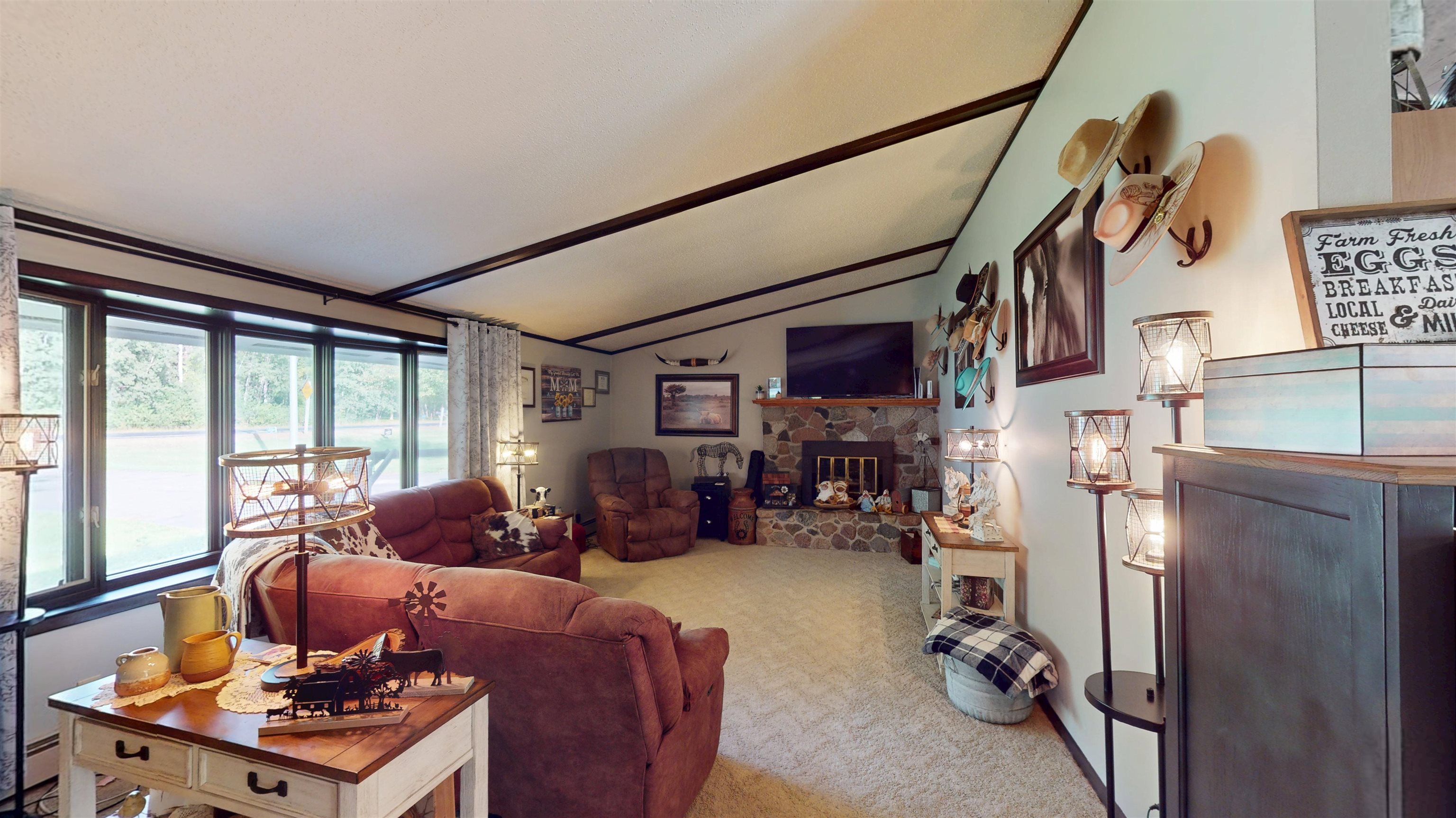 201383 GALVIN AVENUE, Marshfield, Wisconsin 54449, 3 Bedrooms Bedrooms, ,1 BathroomBathrooms,Residential,For Sale,201383 GALVIN AVENUE,22604724