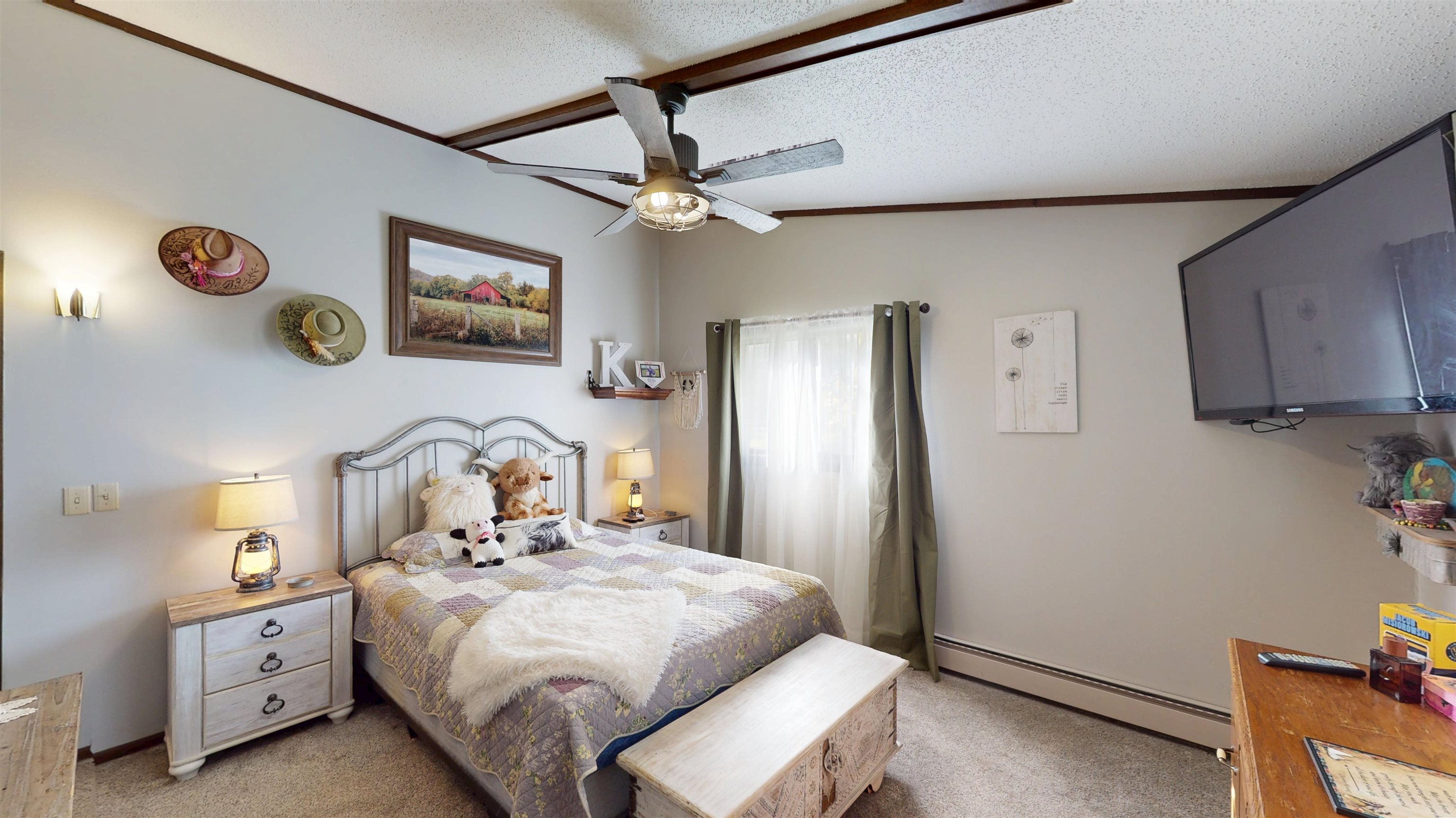 201383 GALVIN AVENUE, Marshfield, Wisconsin 54449, 3 Bedrooms Bedrooms, ,1 BathroomBathrooms,Residential,For Sale,201383 GALVIN AVENUE,22604724