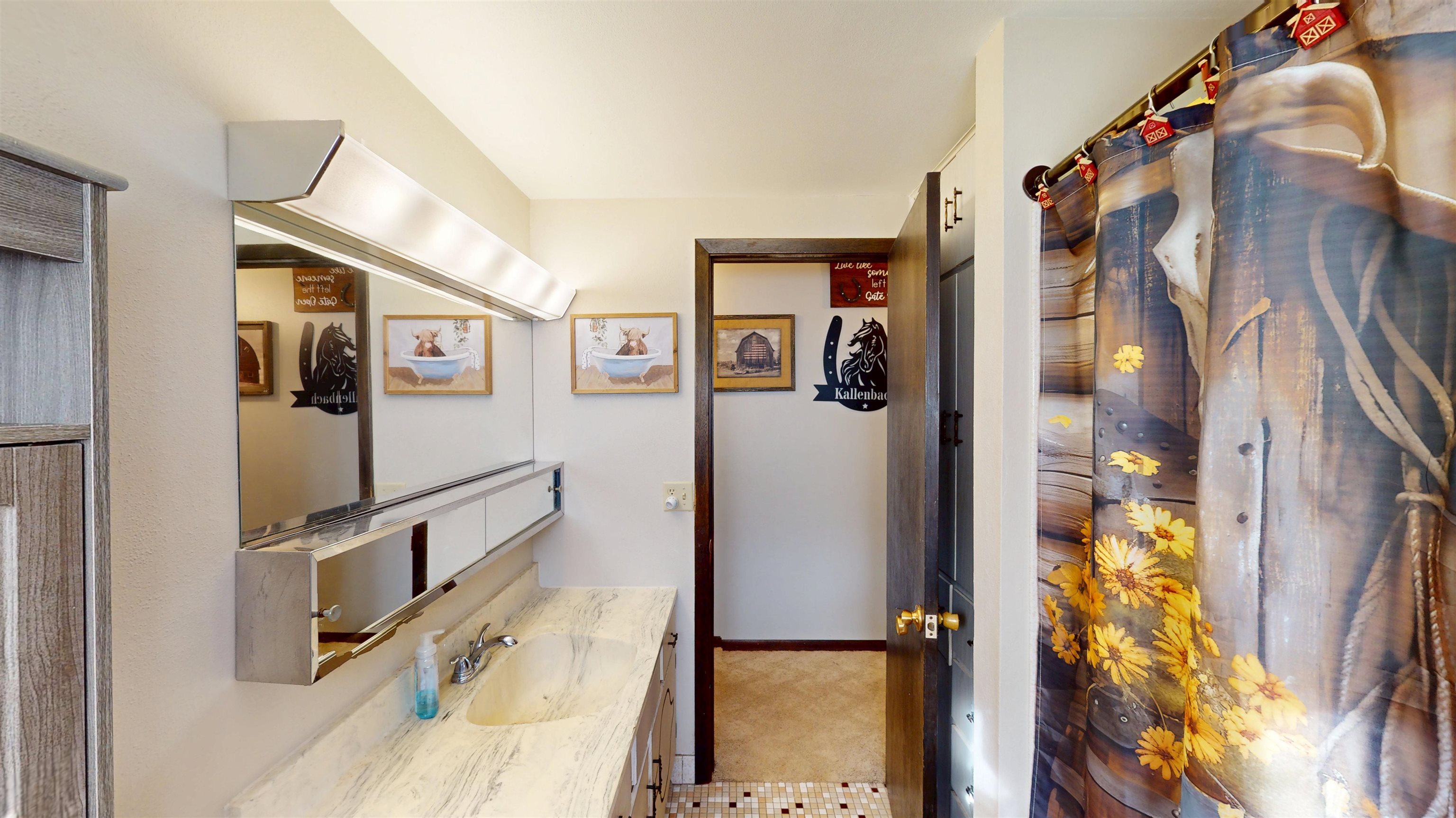 201383 GALVIN AVENUE, Marshfield, Wisconsin 54449, 3 Bedrooms Bedrooms, ,1 BathroomBathrooms,Residential,For Sale,201383 GALVIN AVENUE,22604724