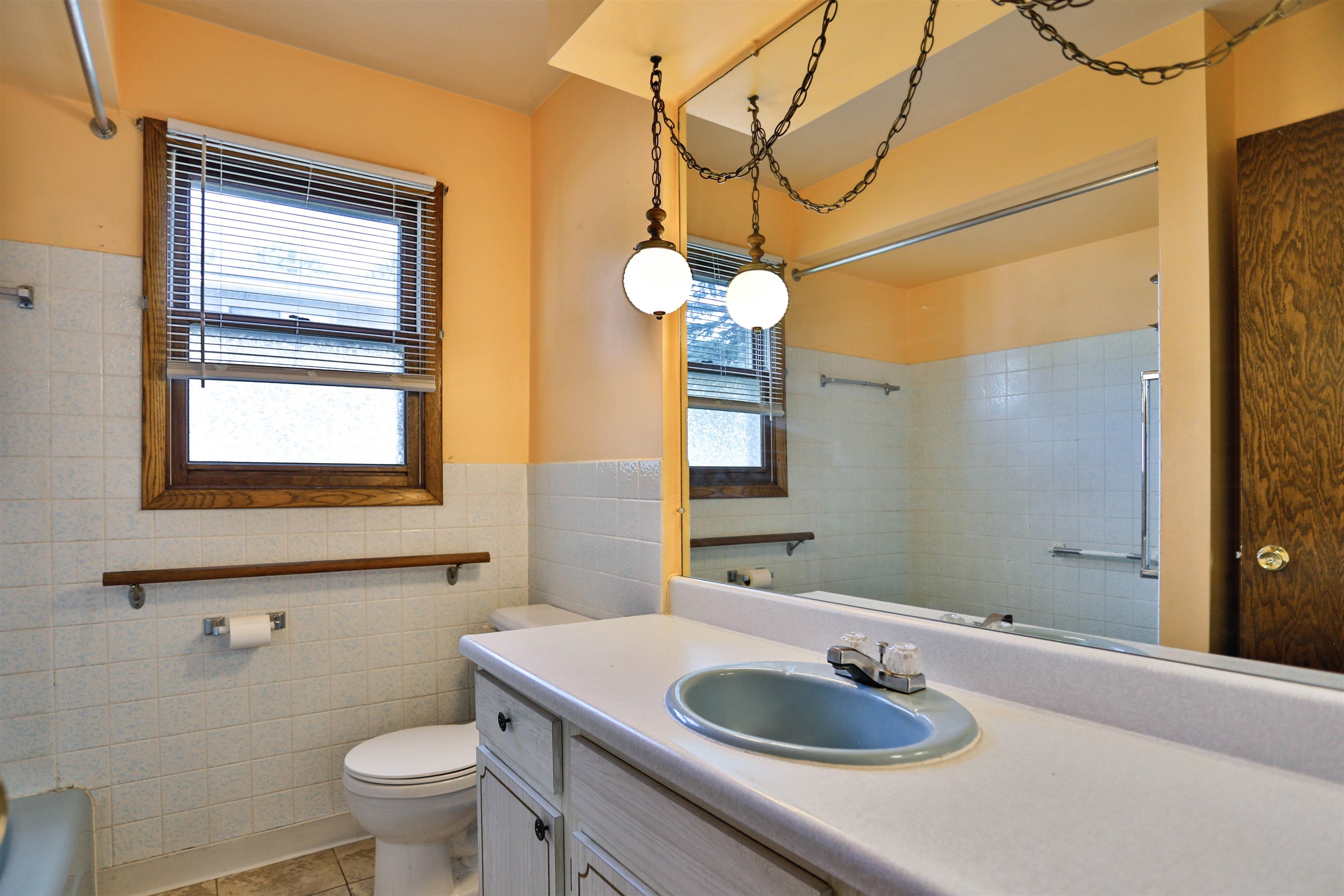 1008 ELM STREET, Wausau, Wisconsin 54401, 3 Bedrooms Bedrooms, ,1 BathroomBathrooms,Residential,For Sale,1008 ELM STREET,22604726