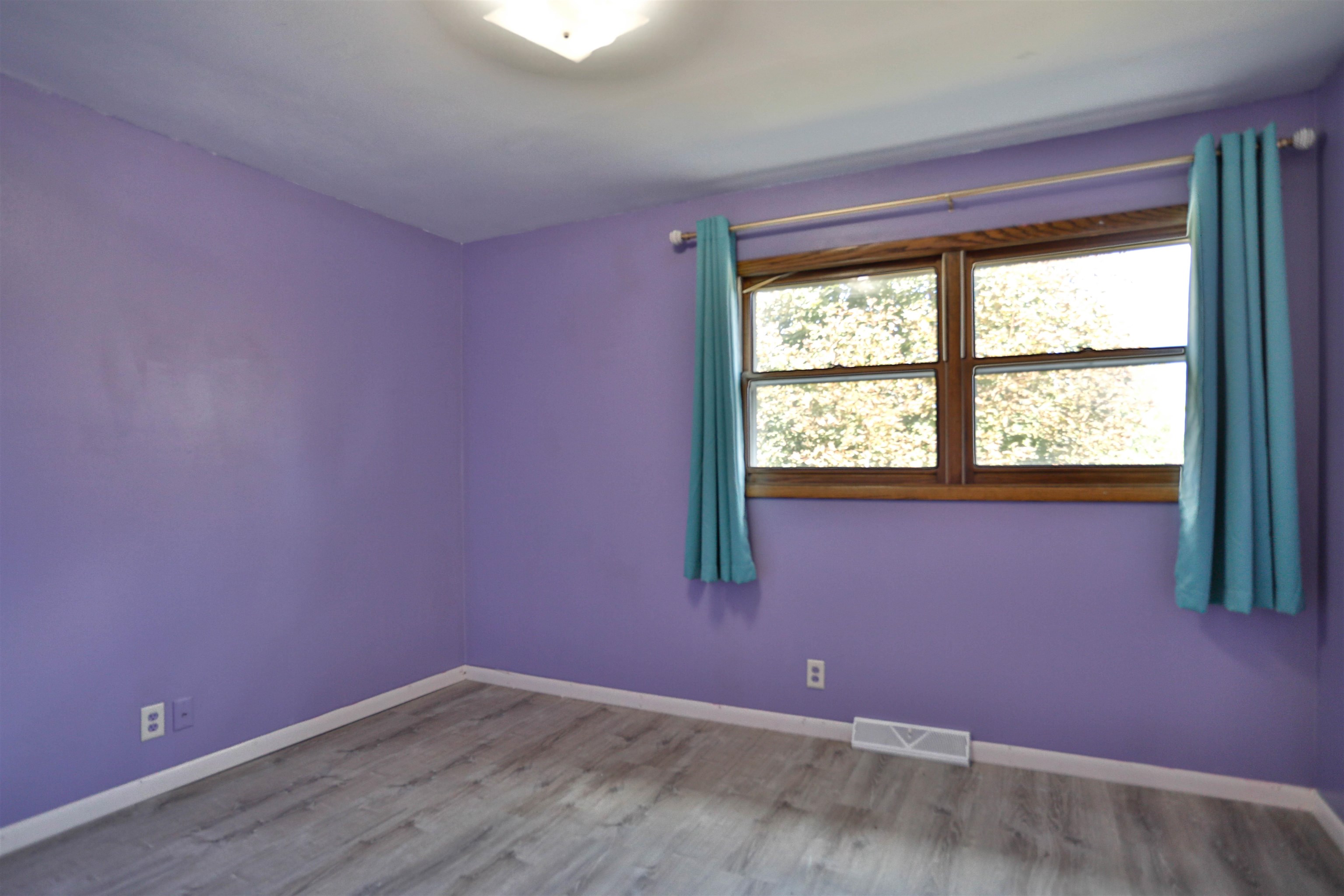 1008 ELM STREET, Wausau, Wisconsin 54401, 3 Bedrooms Bedrooms, ,1 BathroomBathrooms,Residential,For Sale,1008 ELM STREET,22604726
