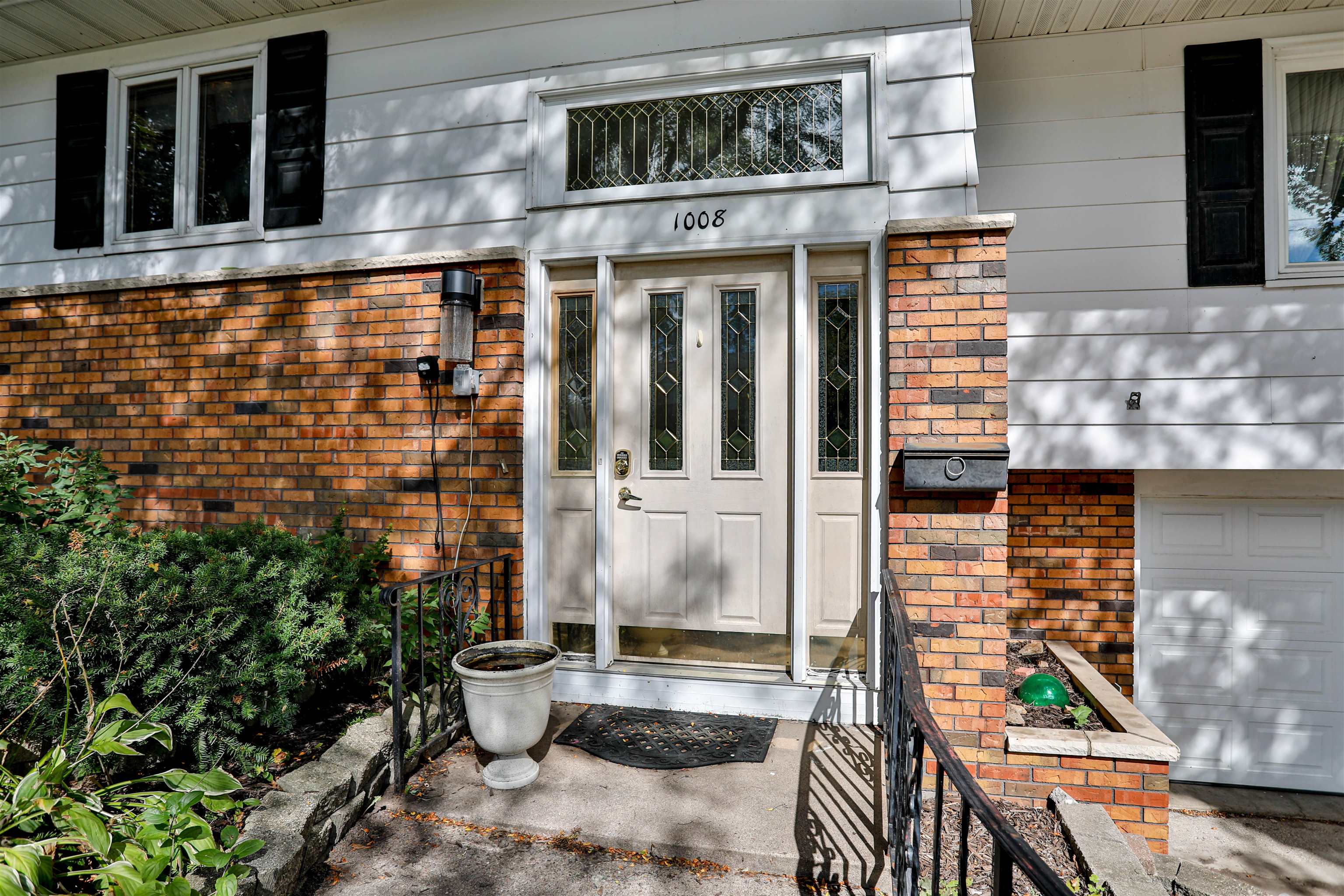 1008 ELM STREET, Wausau, Wisconsin 54401, 3 Bedrooms Bedrooms, ,1 BathroomBathrooms,Residential,For Sale,1008 ELM STREET,22604726