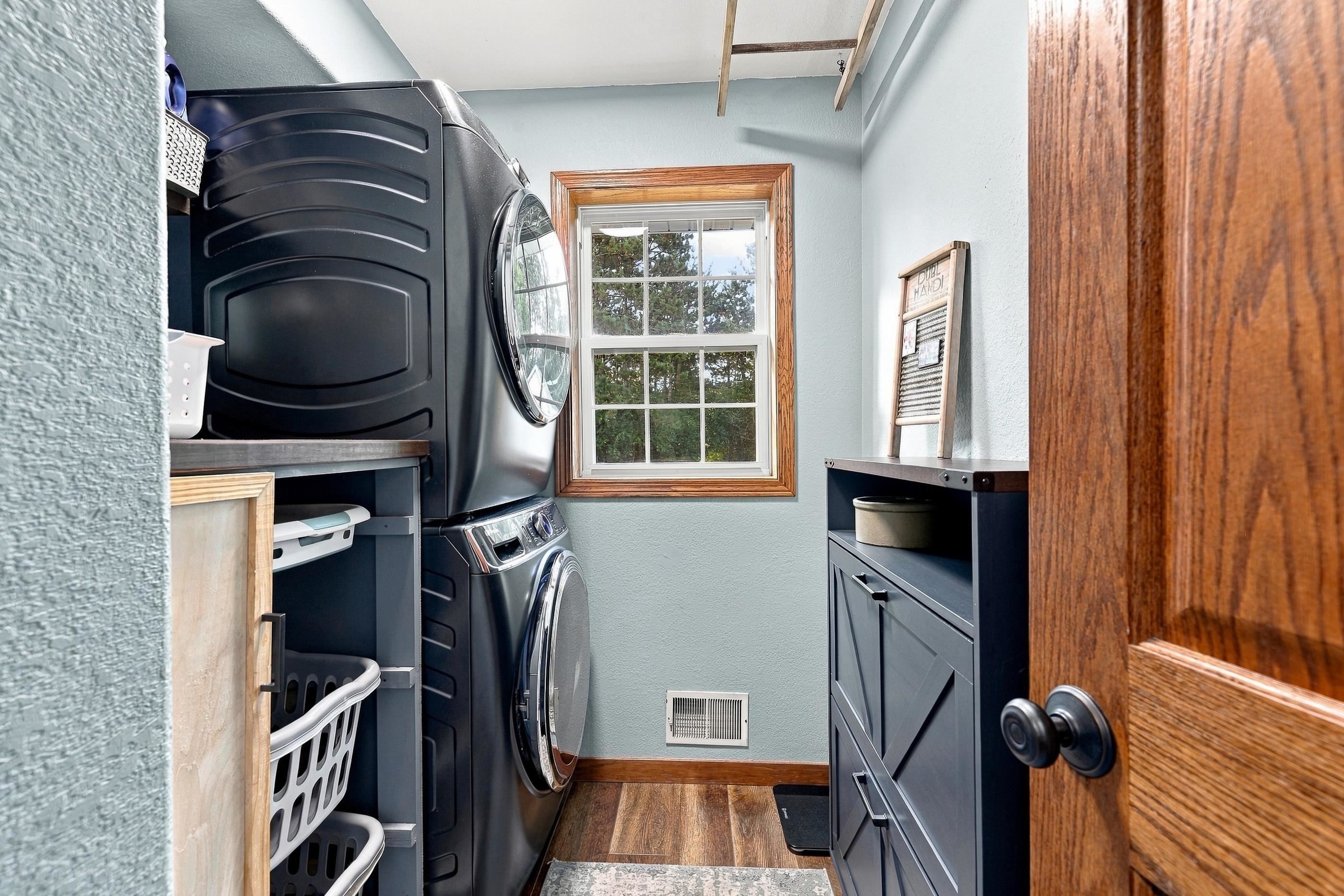 325 KING OLAVS LANE, Iola, Wisconsin 54945, 4 Bedrooms Bedrooms, ,2 BathroomsBathrooms,Residential,For Sale,325 KING OLAVS LANE,22604727