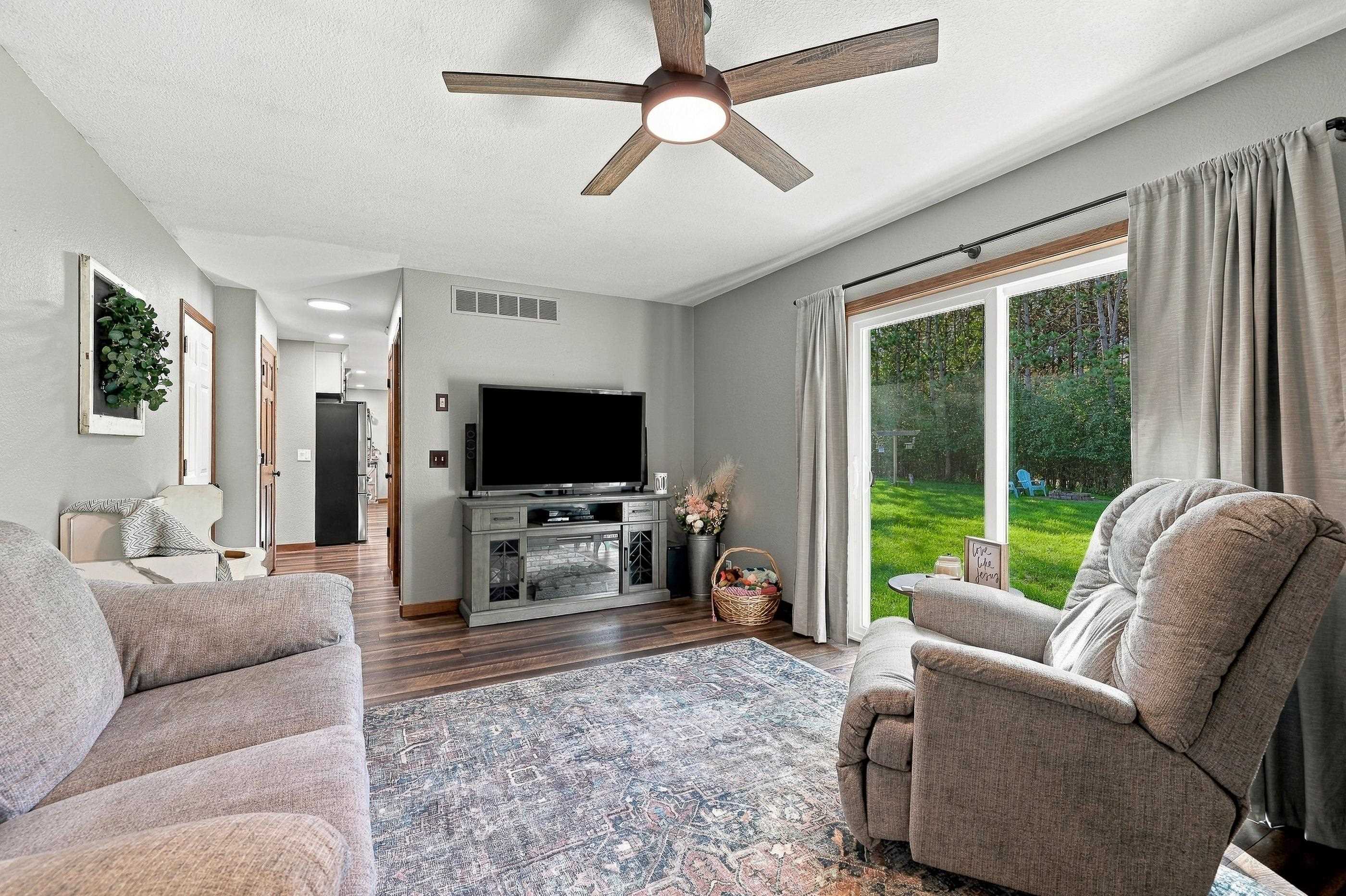 325 KING OLAVS LANE, Iola, Wisconsin 54945, 4 Bedrooms Bedrooms, ,2 BathroomsBathrooms,Residential,For Sale,325 KING OLAVS LANE,22604727