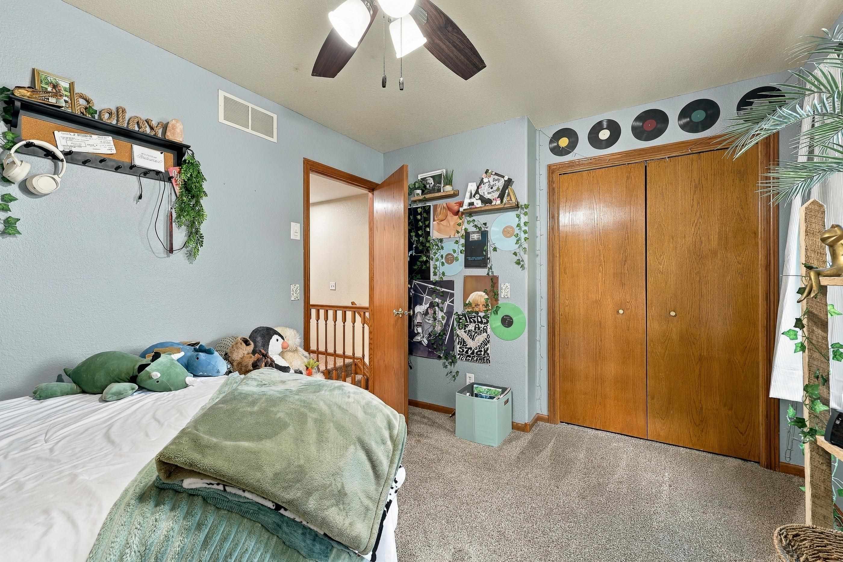 325 KING OLAVS LANE, Iola, Wisconsin 54945, 4 Bedrooms Bedrooms, ,2 BathroomsBathrooms,Residential,For Sale,325 KING OLAVS LANE,22604727